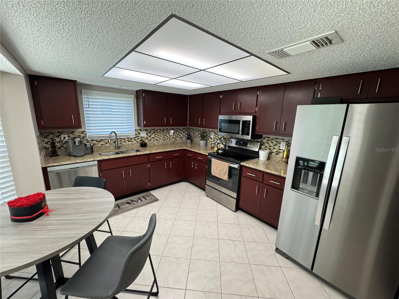 BEACON WOODS FAIRVIEW VILLAGE - Residential