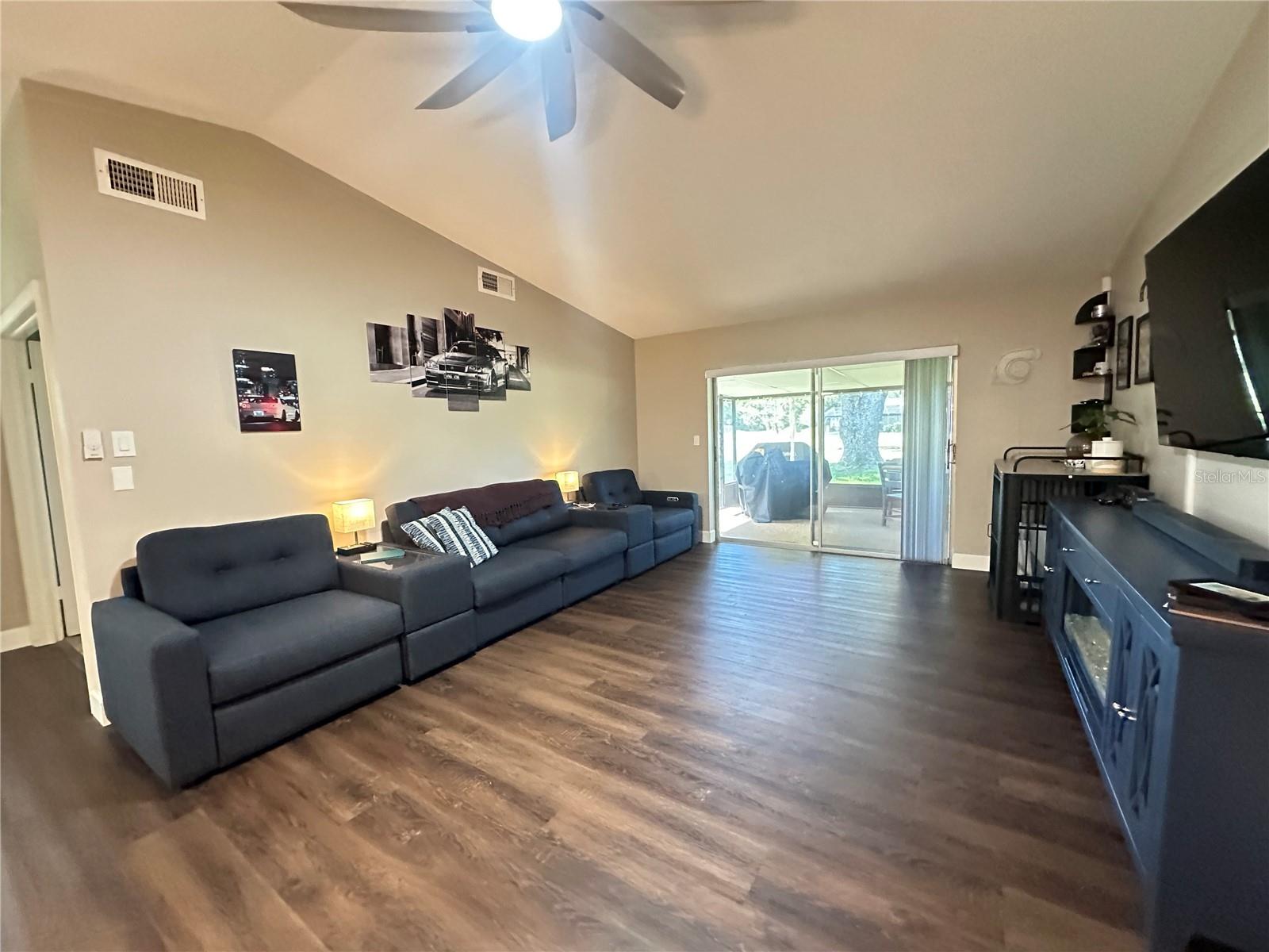BEACON WOODS FAIRVIEW VILLAGE - Residential