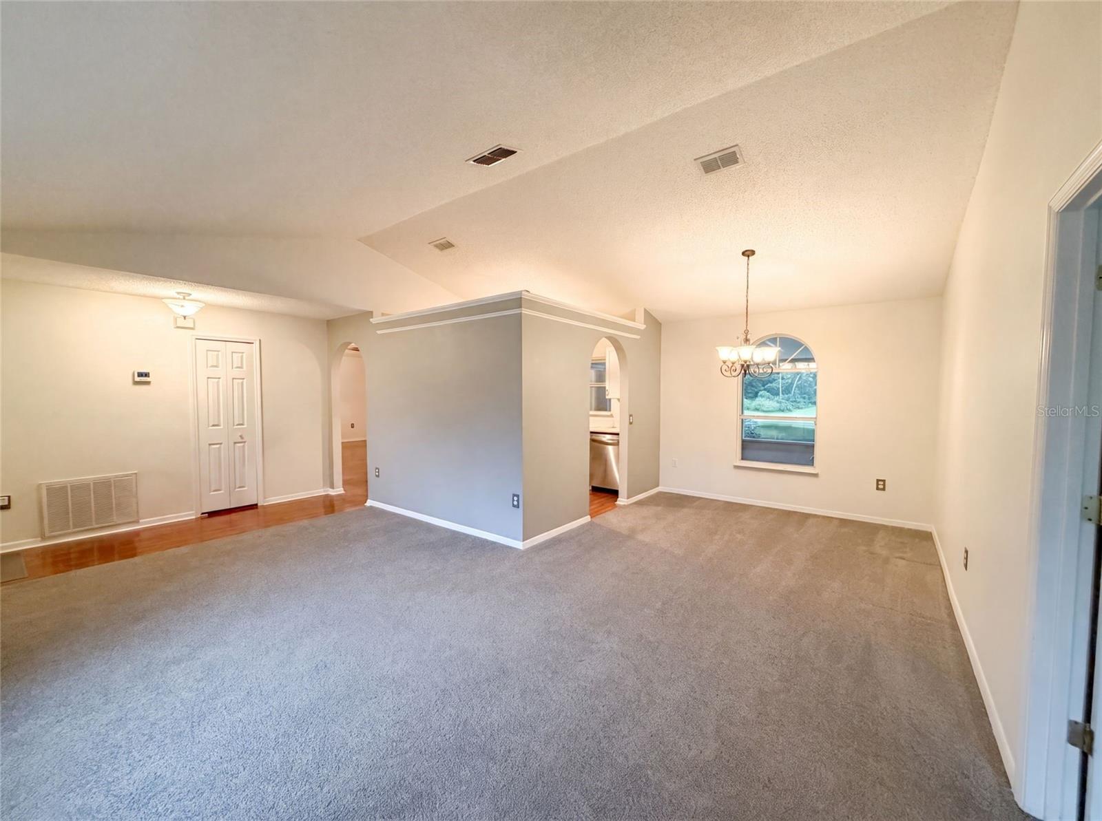 PLANTATION ESTATES UNIT 01 - Residential