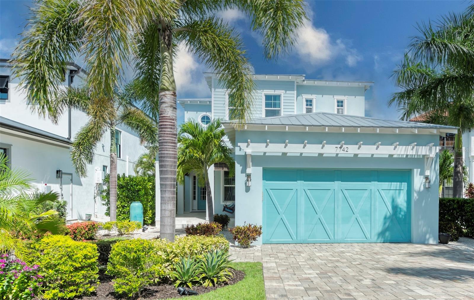 HOLIDAY HARBOR UNIT 1 - Residential