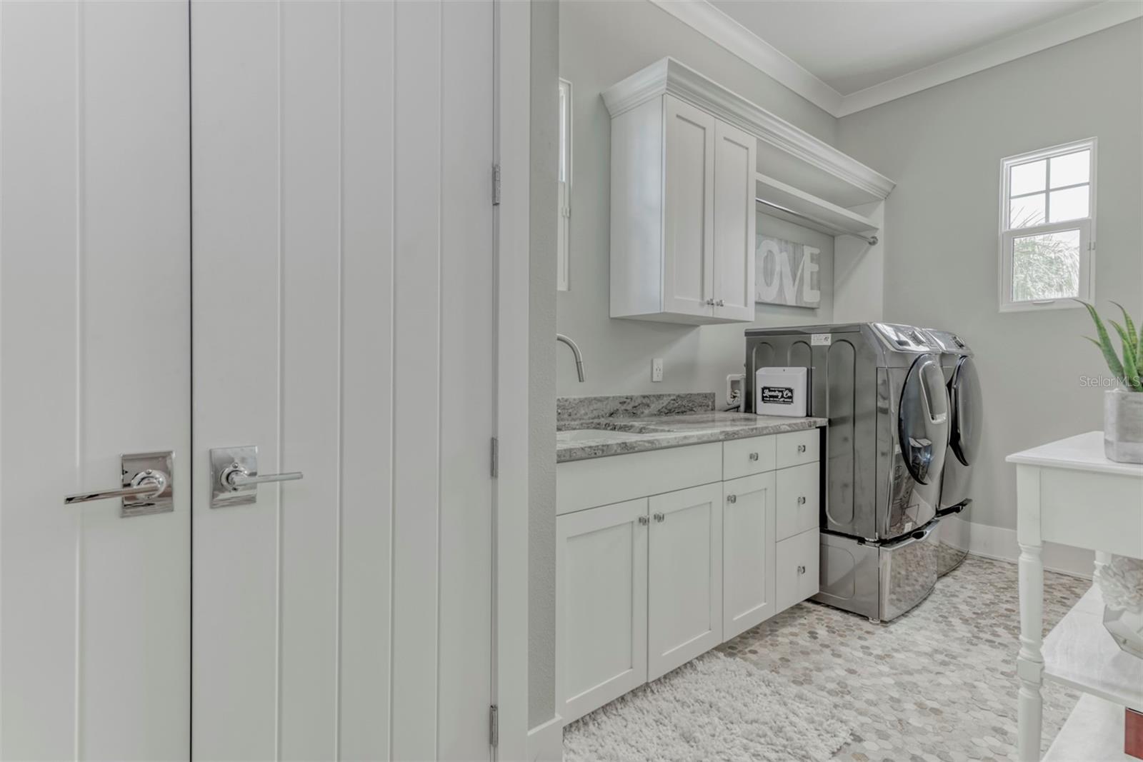 HOLIDAY HARBOR UNIT 1 - Residential