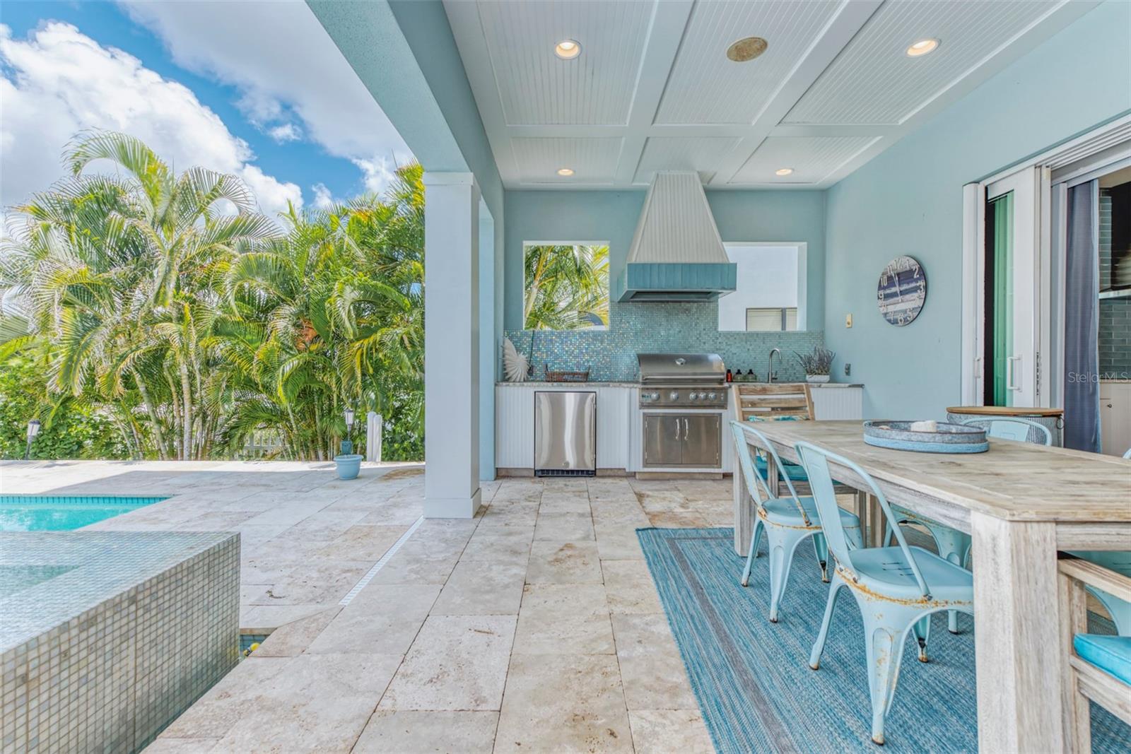 HOLIDAY HARBOR UNIT 1 - Residential
