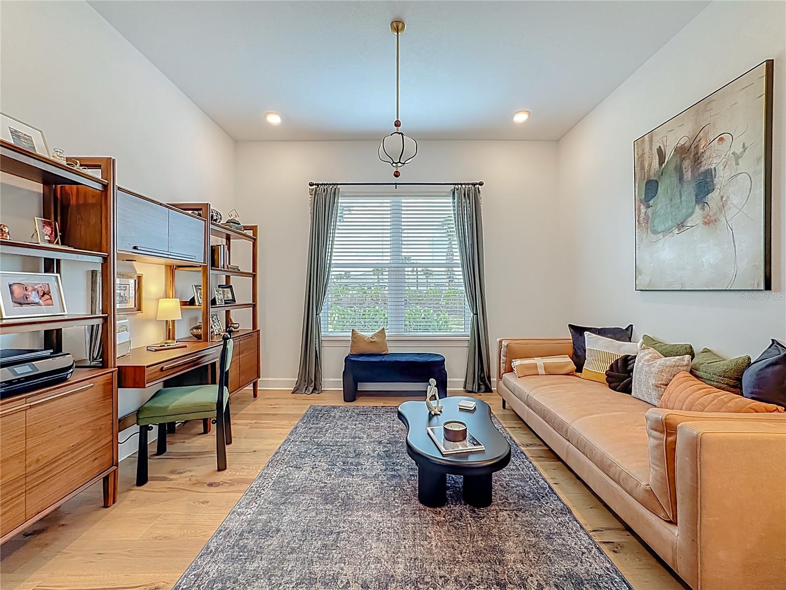 AZARIO LAKEWOOD RANCH - Residential