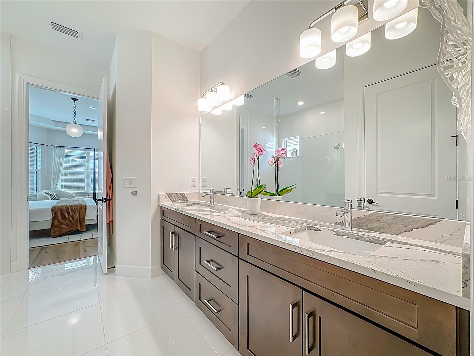AZARIO LAKEWOOD RANCH - Residential