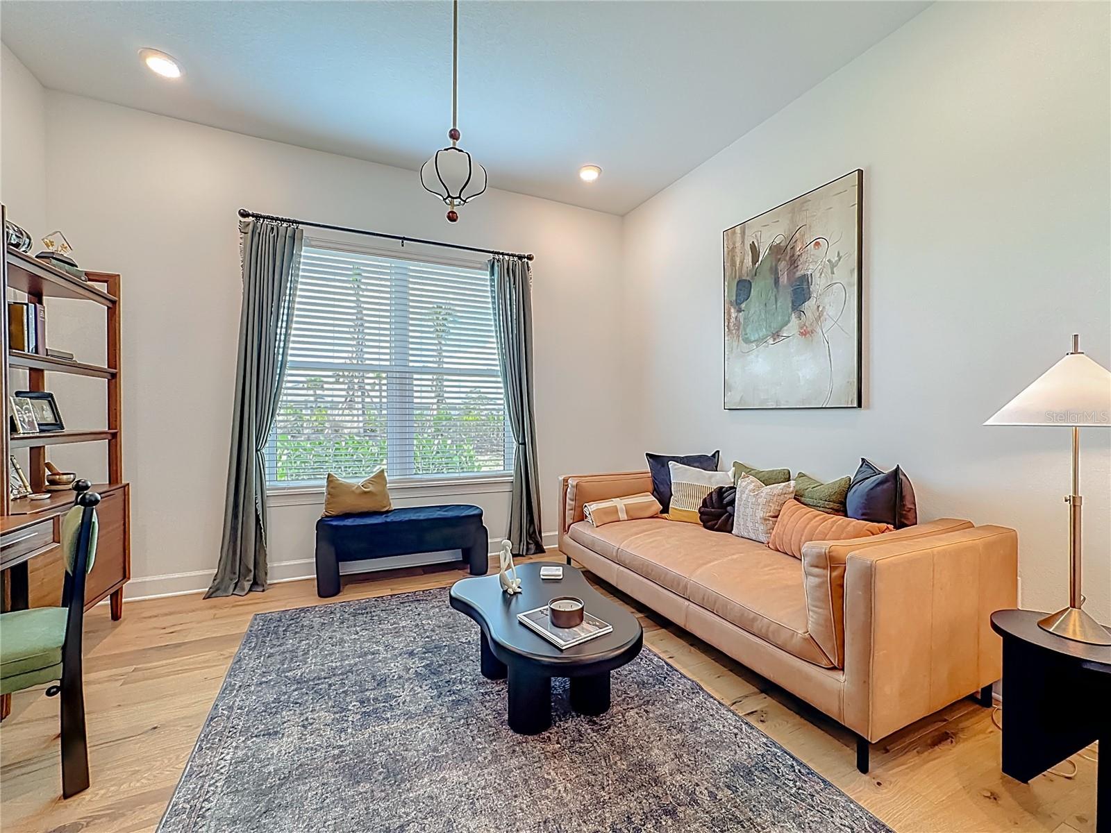 AZARIO LAKEWOOD RANCH - Residential