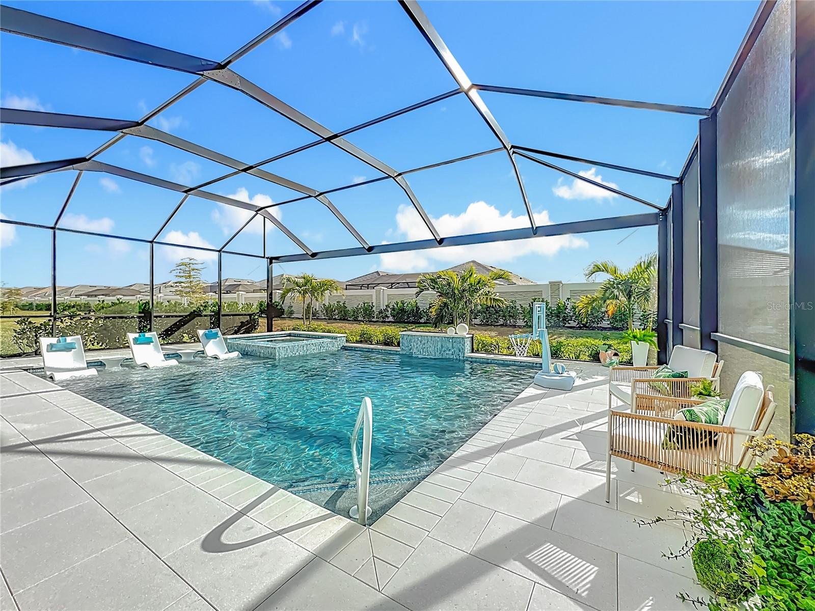 AZARIO LAKEWOOD RANCH - Residential