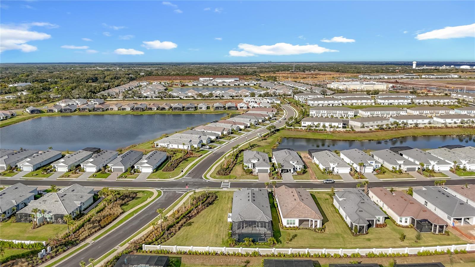 AZARIO LAKEWOOD RANCH - Residential