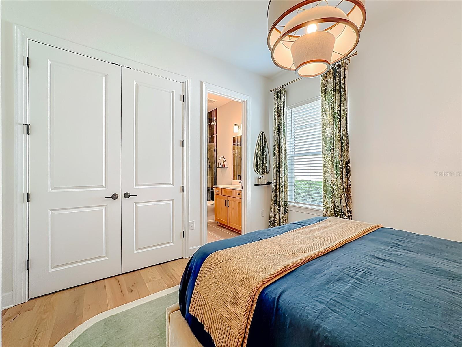 AZARIO LAKEWOOD RANCH - Residential