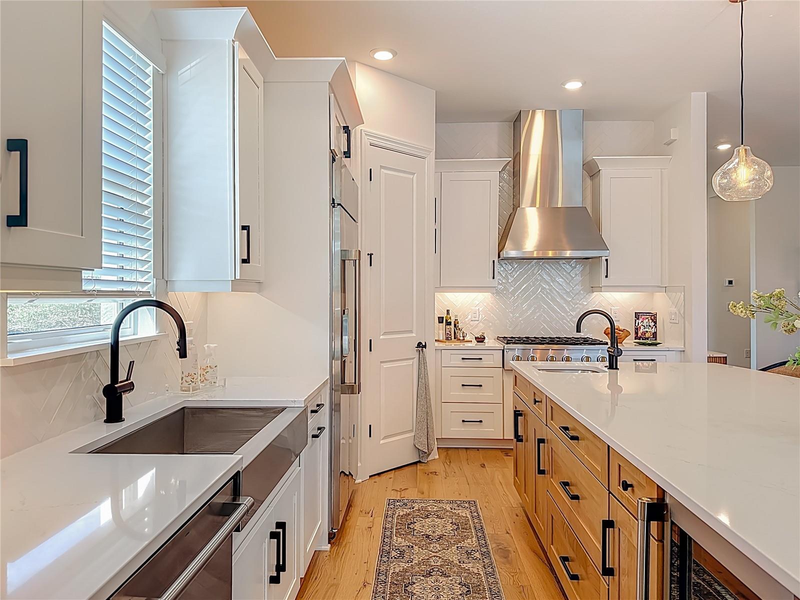 AZARIO LAKEWOOD RANCH - Residential