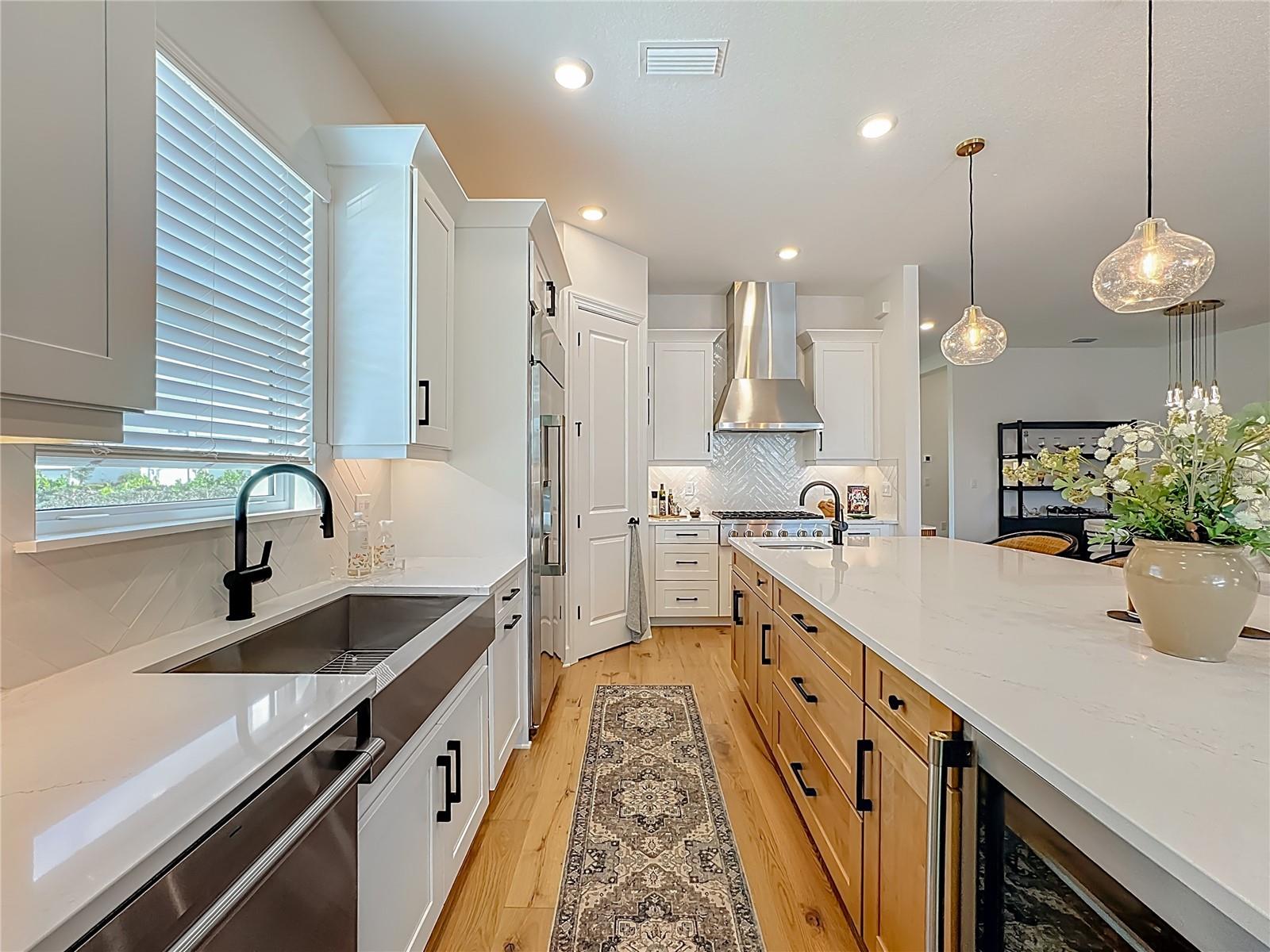 AZARIO LAKEWOOD RANCH - Residential