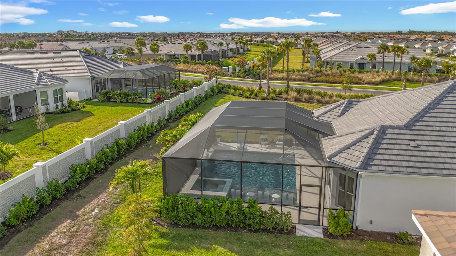 AZARIO LAKEWOOD RANCH - Residential