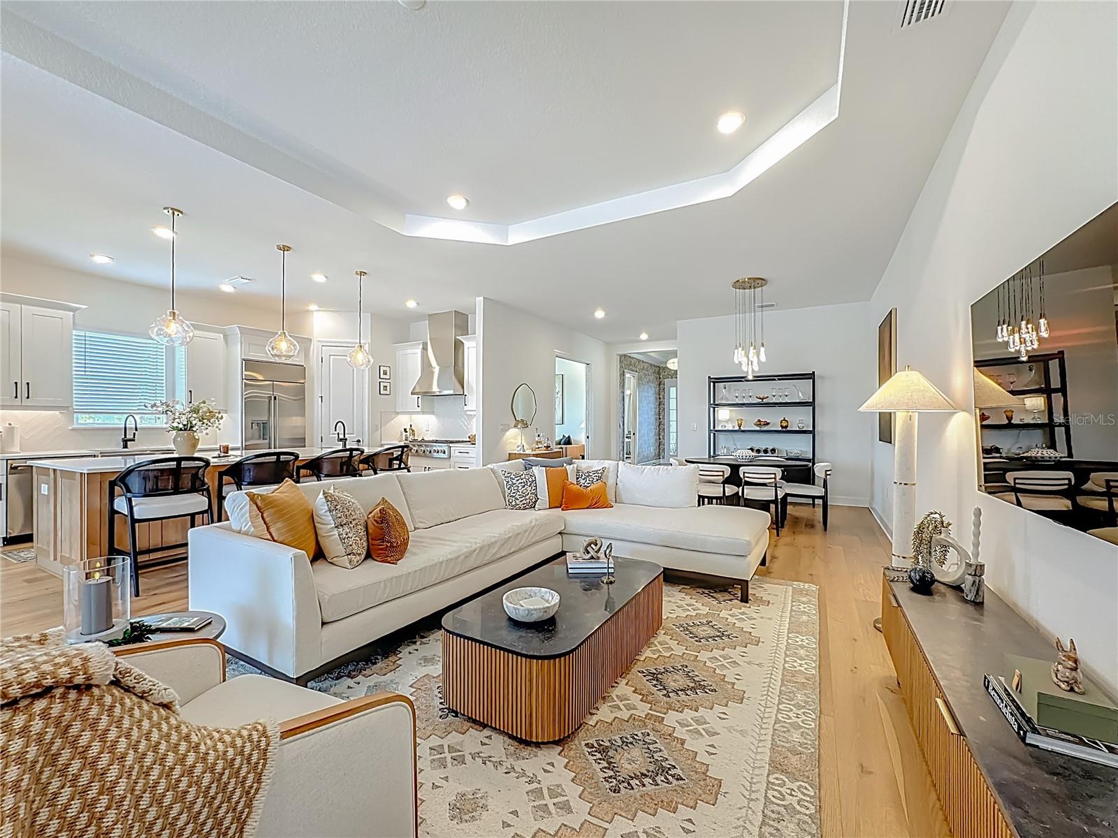 AZARIO LAKEWOOD RANCH - Residential