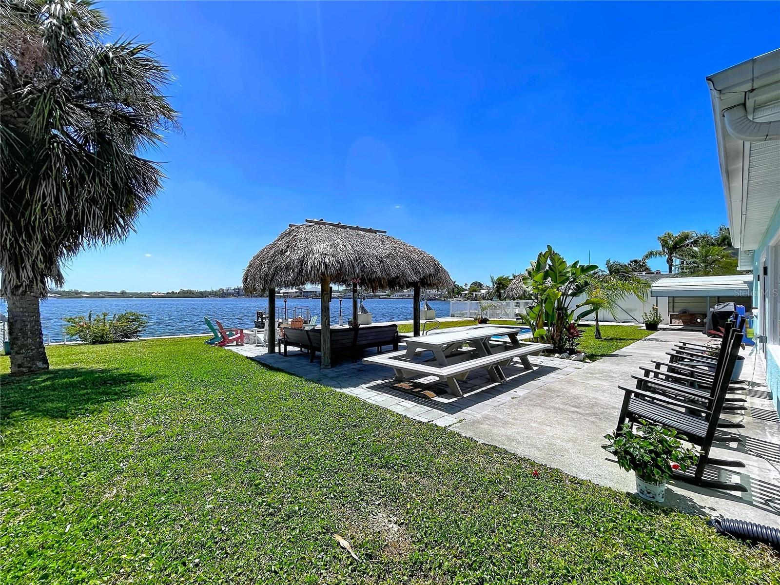 HARBOR ISLES - Residential