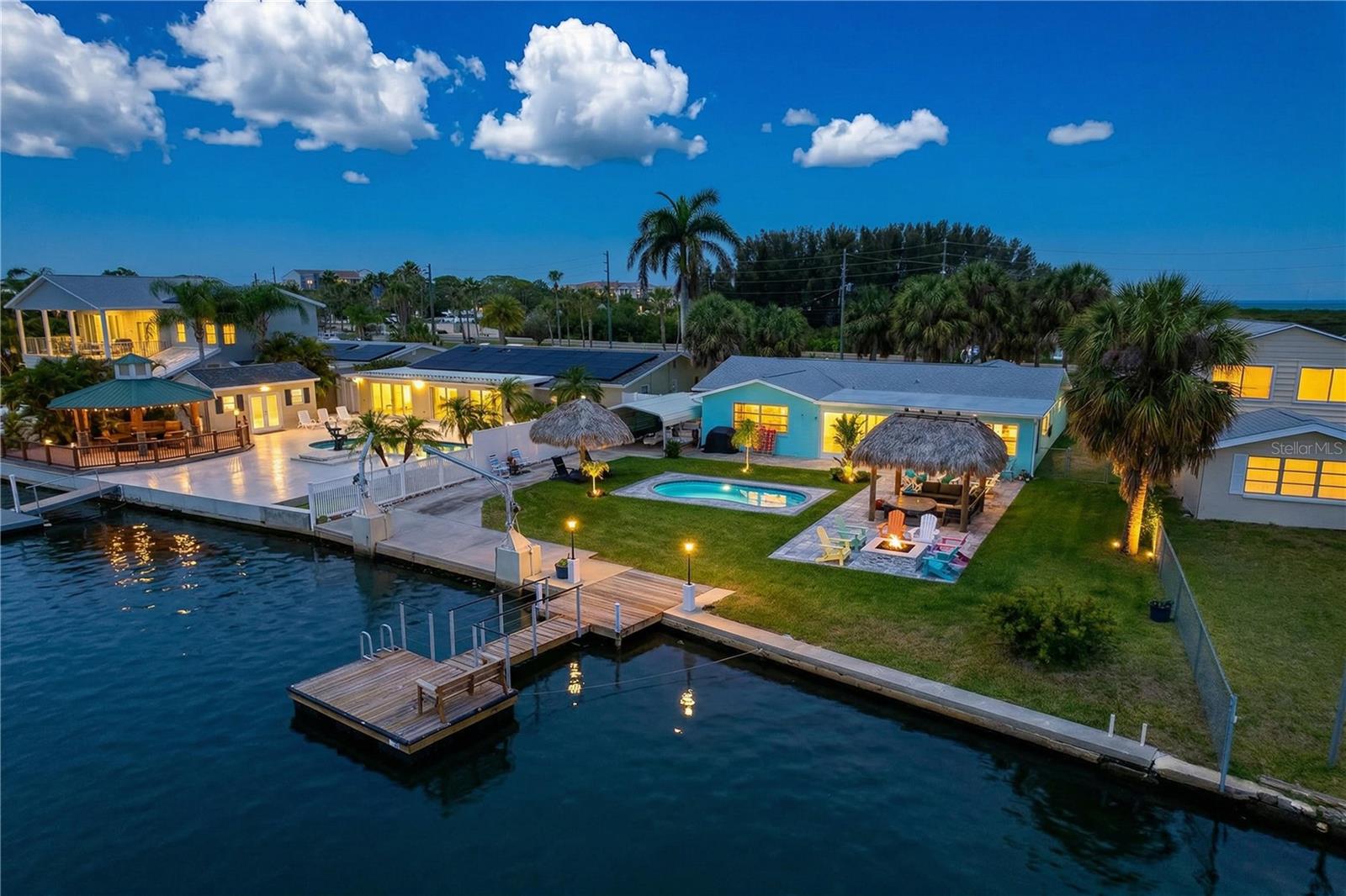 HARBOR ISLES - Residential