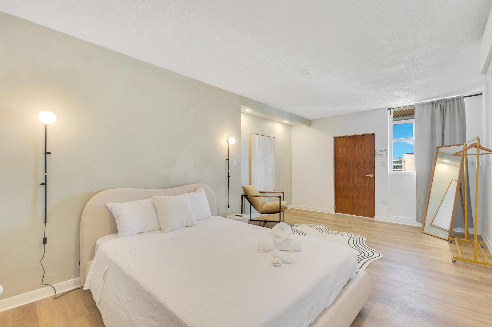 CECILIAS PLACE CONDOMINIUM - Residential