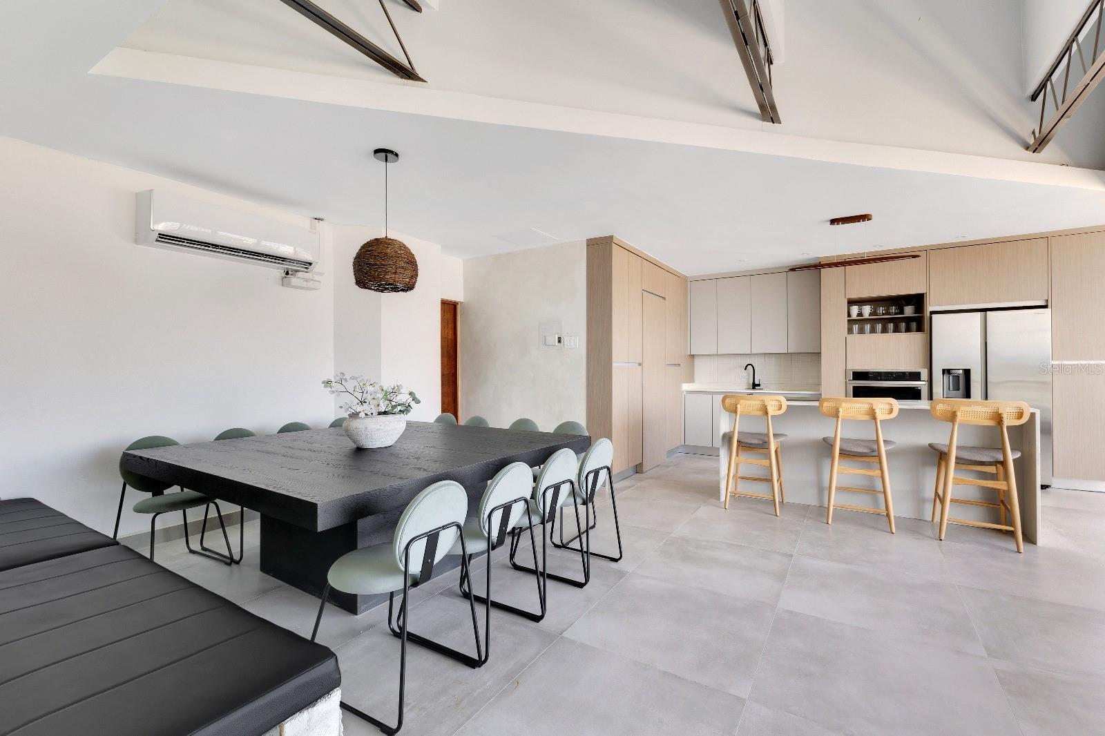 CECILIAS PLACE CONDOMINIUM - Residential