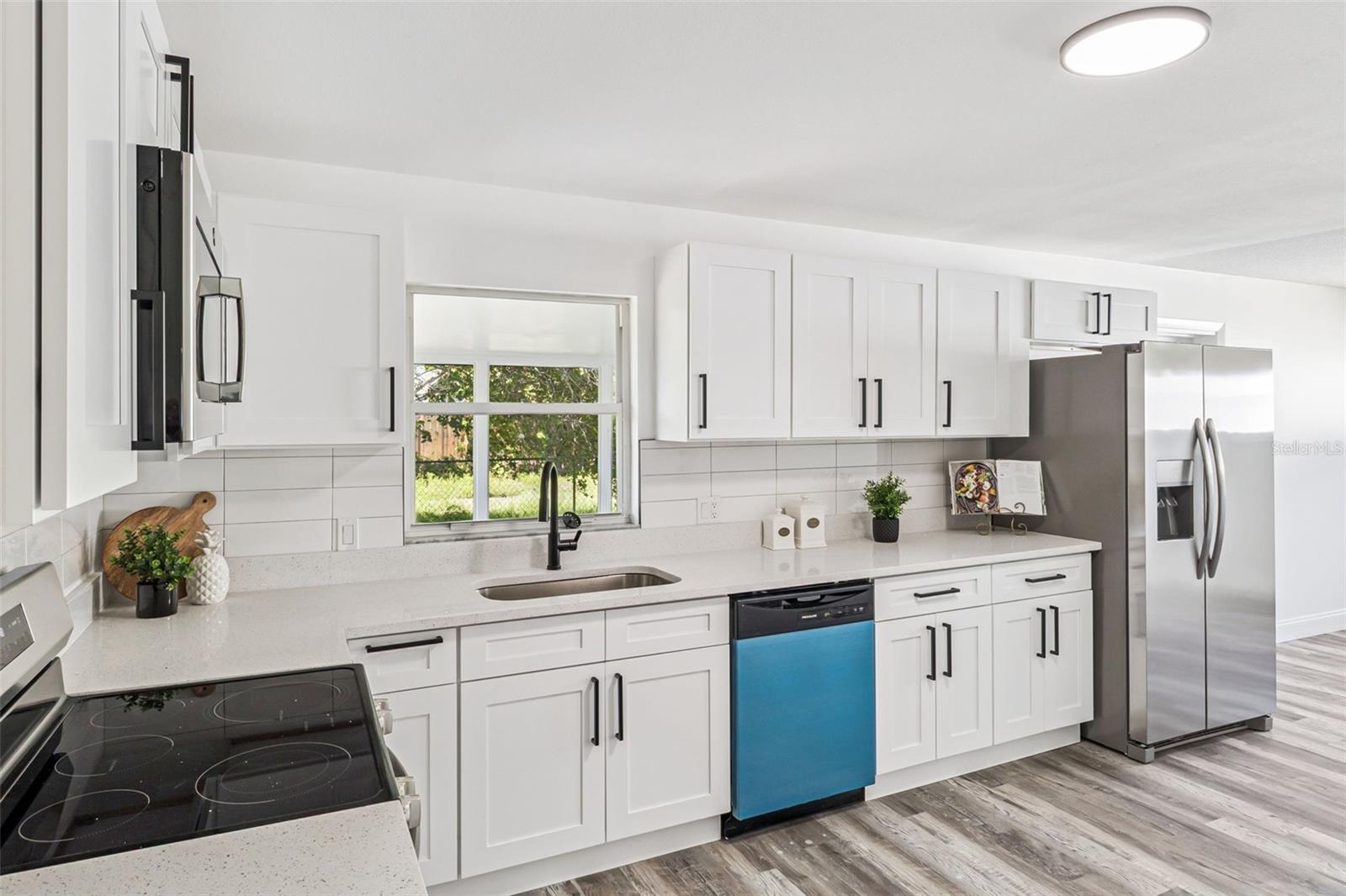 FISKE TERRACE UNIT 04 - Residential