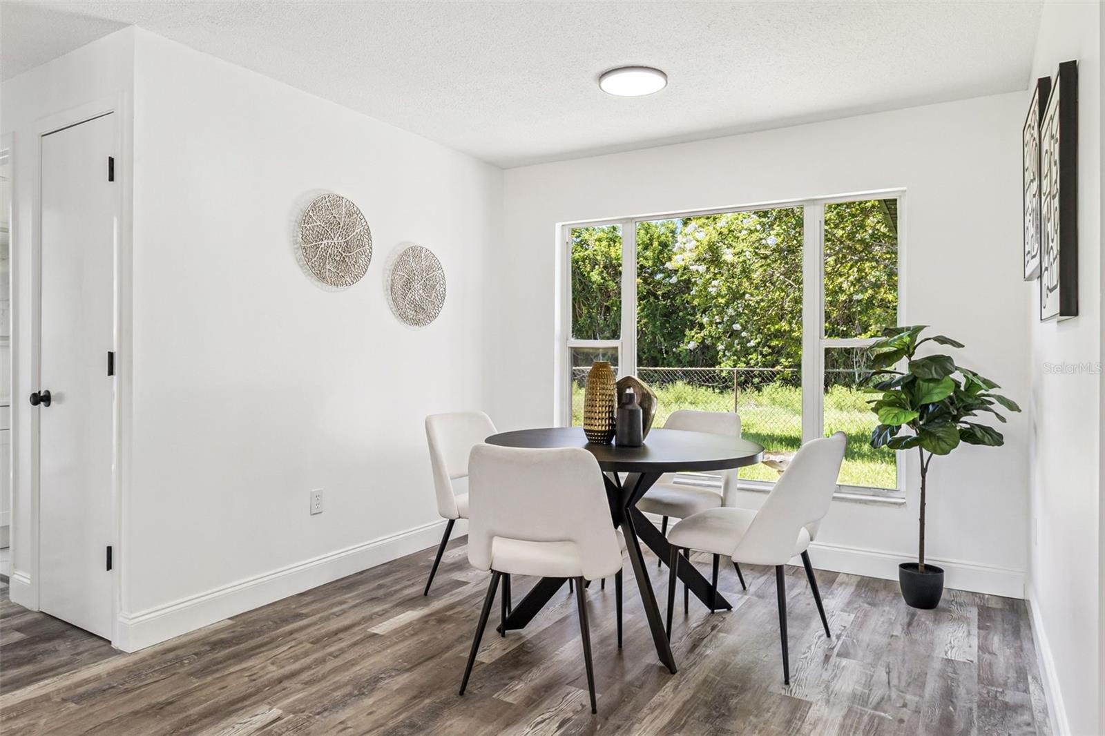 FISKE TERRACE UNIT 04 - Residential