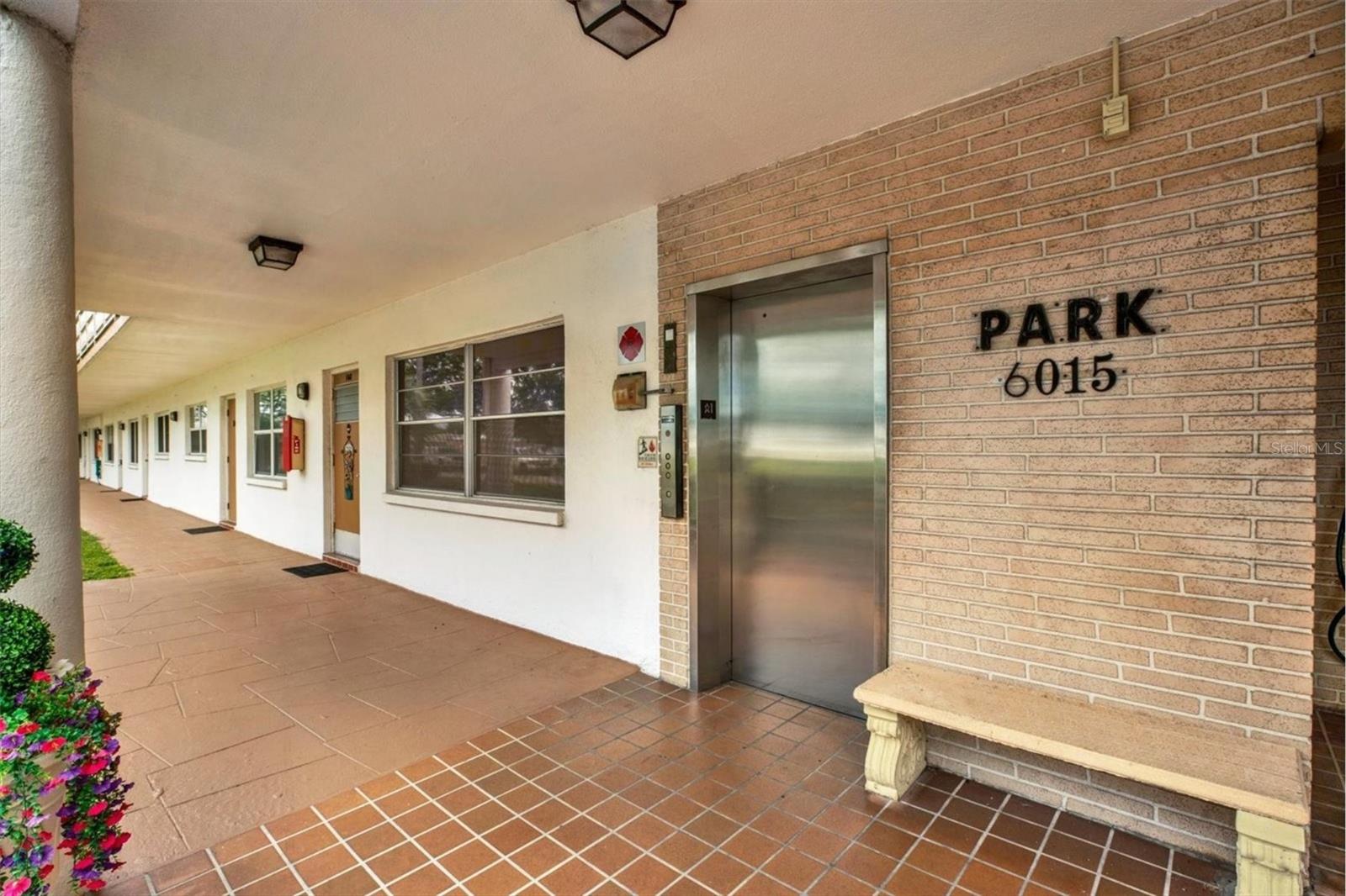 TOWN APTS CONDO - Residential
