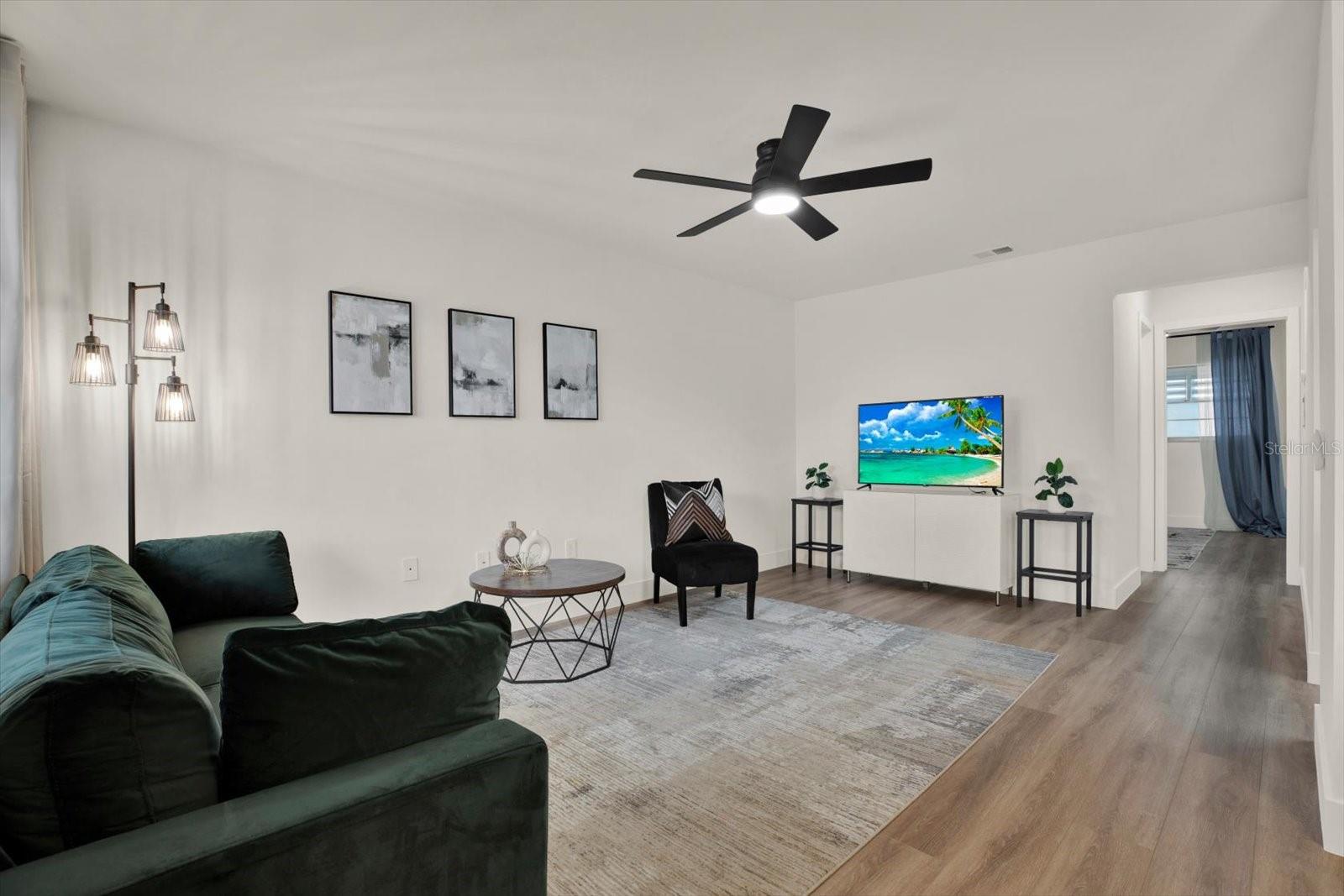 TOWN APTS CONDO - Residential