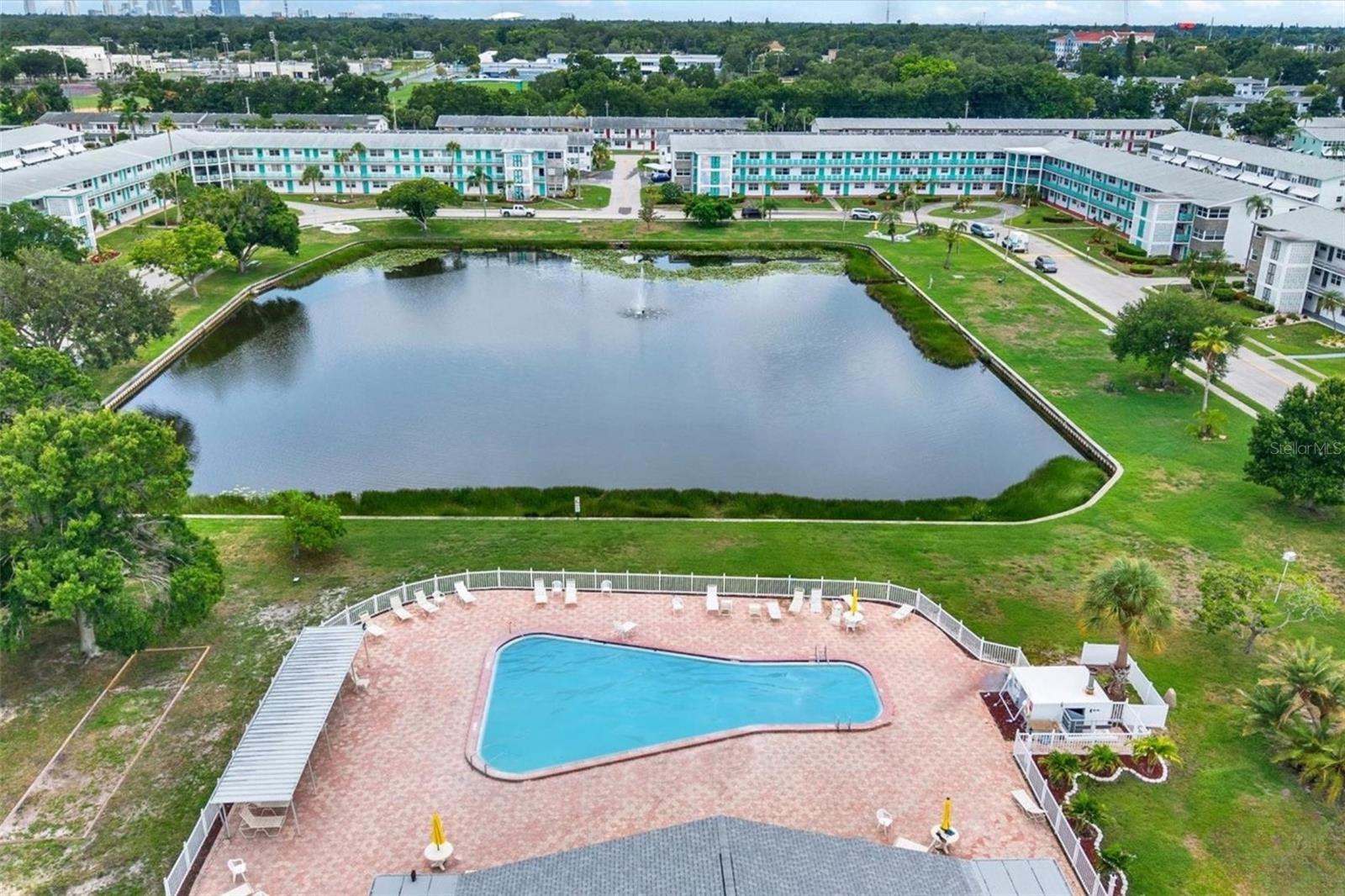 TOWN APTS CONDO - Residential