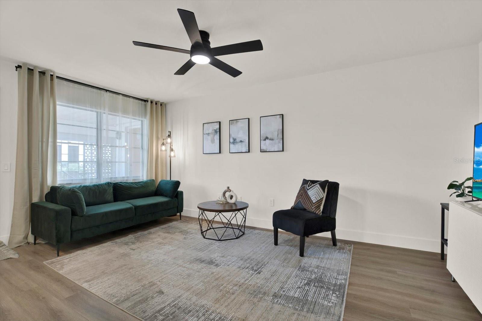 TOWN APTS CONDO - Residential