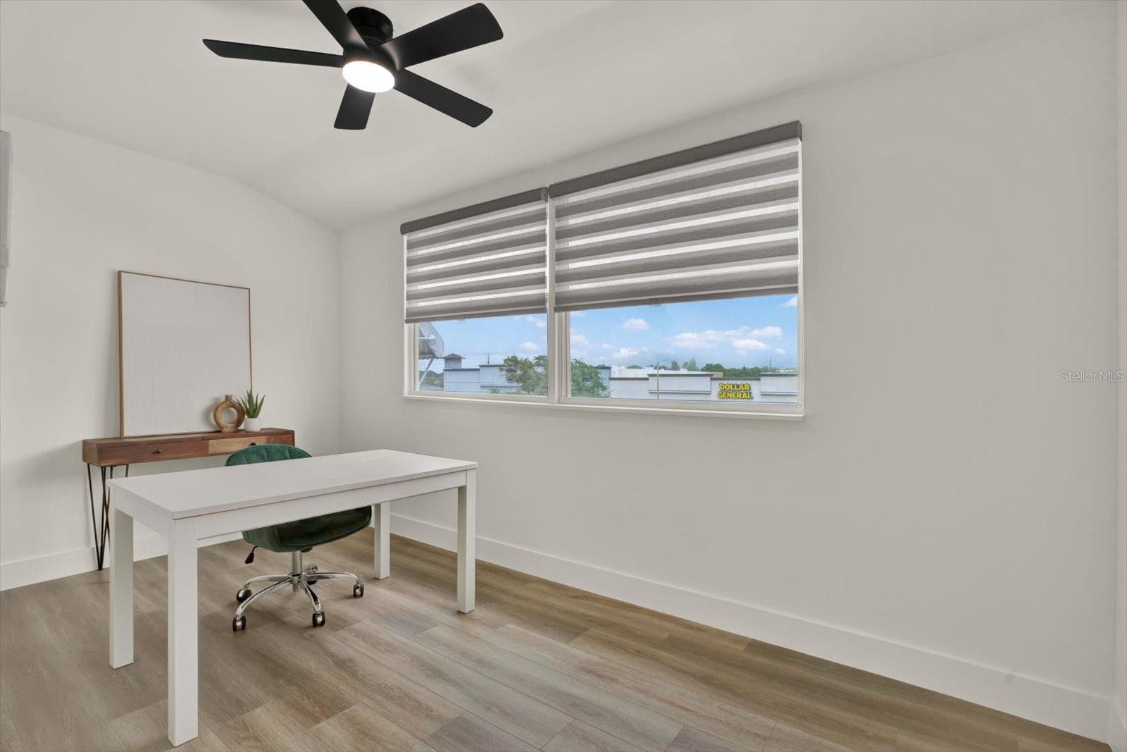 TOWN APTS CONDO - Residential
