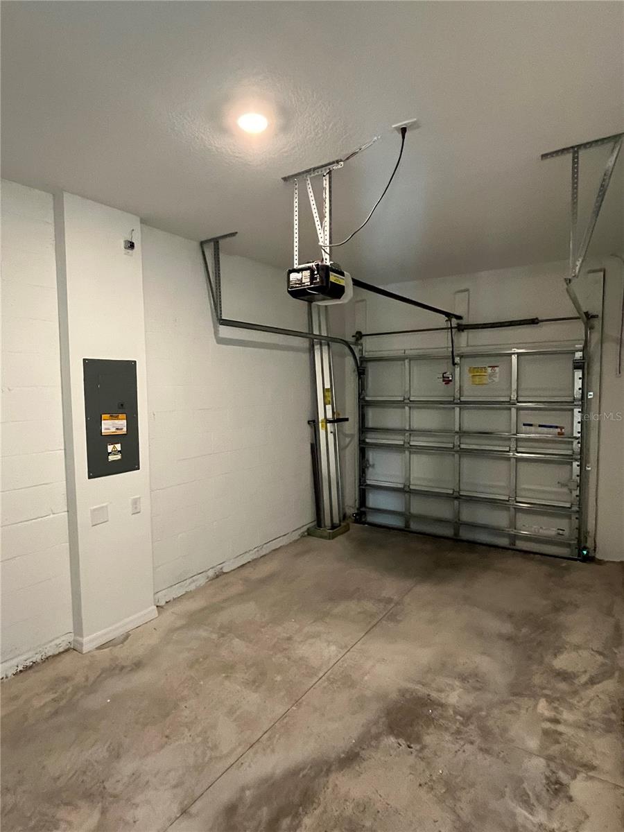 VINTERRA TOWNHOMES - Residential Lease