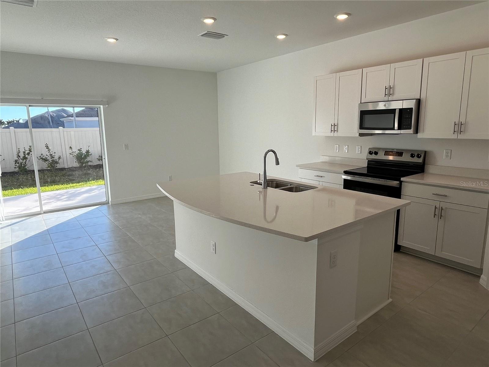 VINTERRA TOWNHOMES - Residential Lease