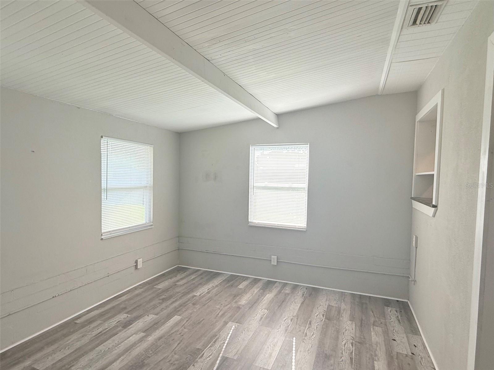 SUN HAVEN HOMES - Residential Lease