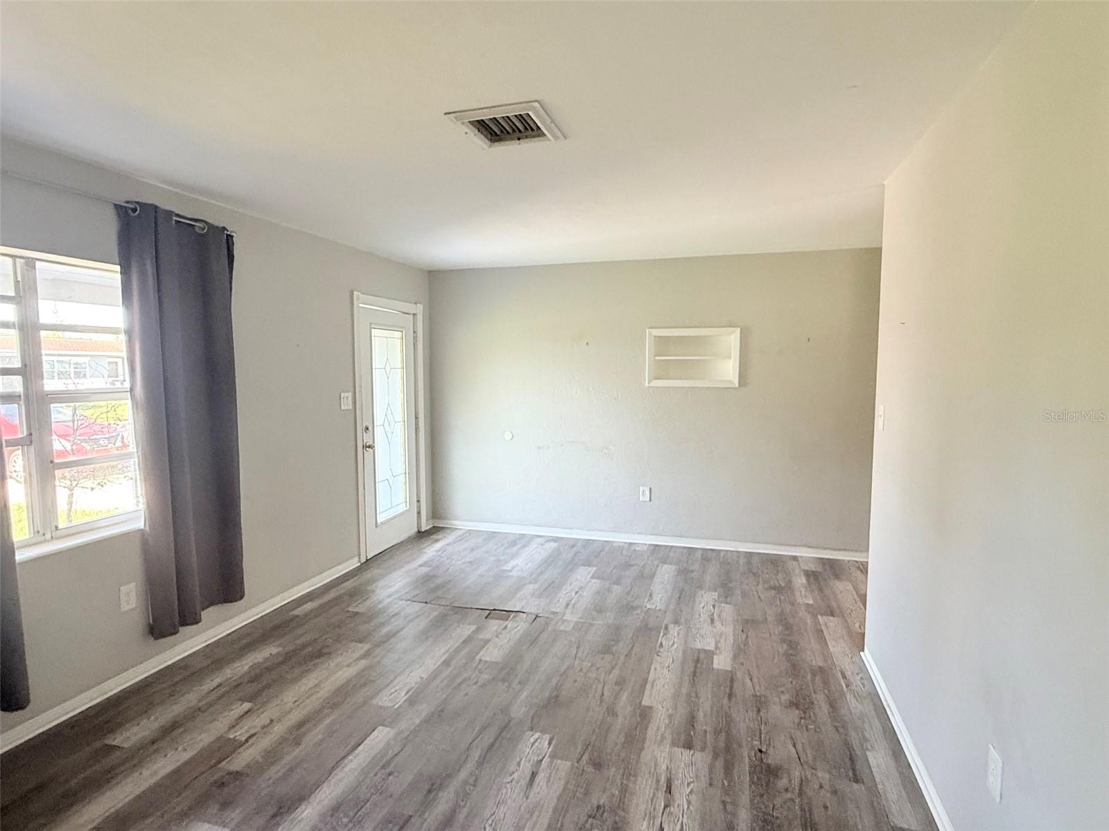SUN HAVEN HOMES - Residential Lease