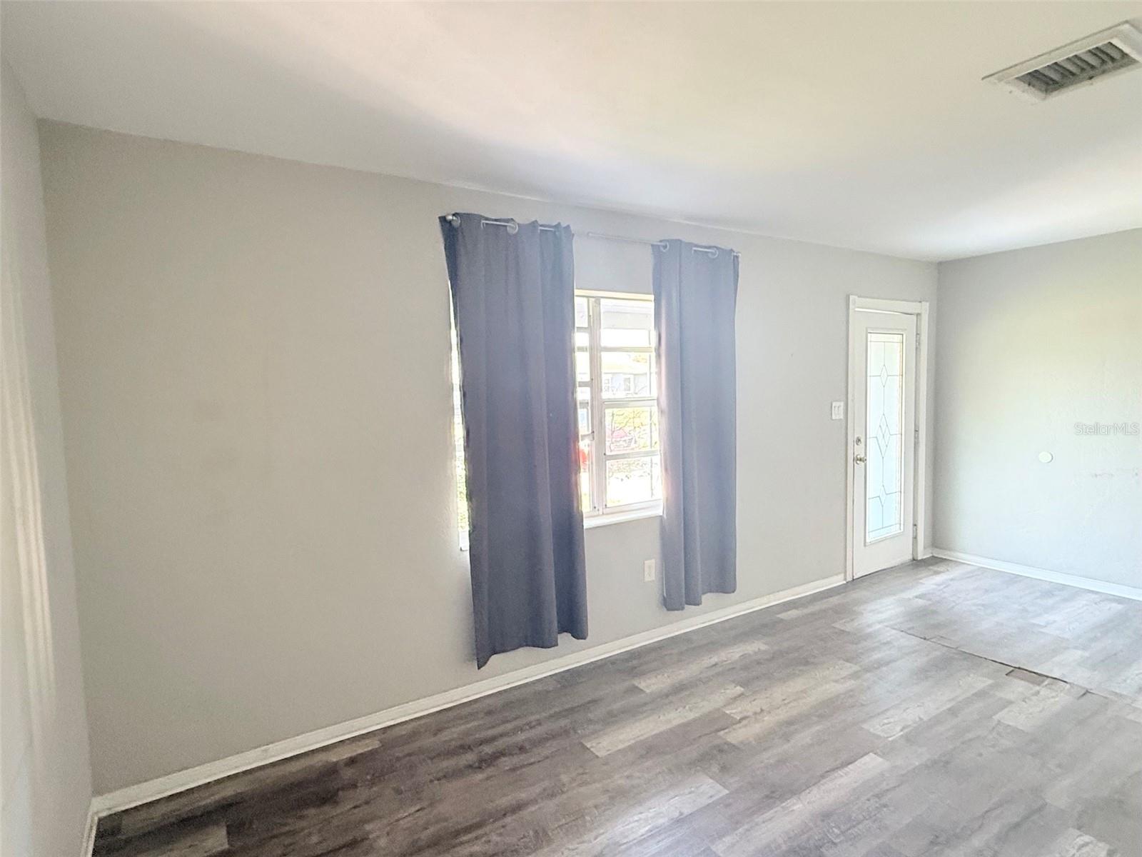 SUN HAVEN HOMES - Residential Lease