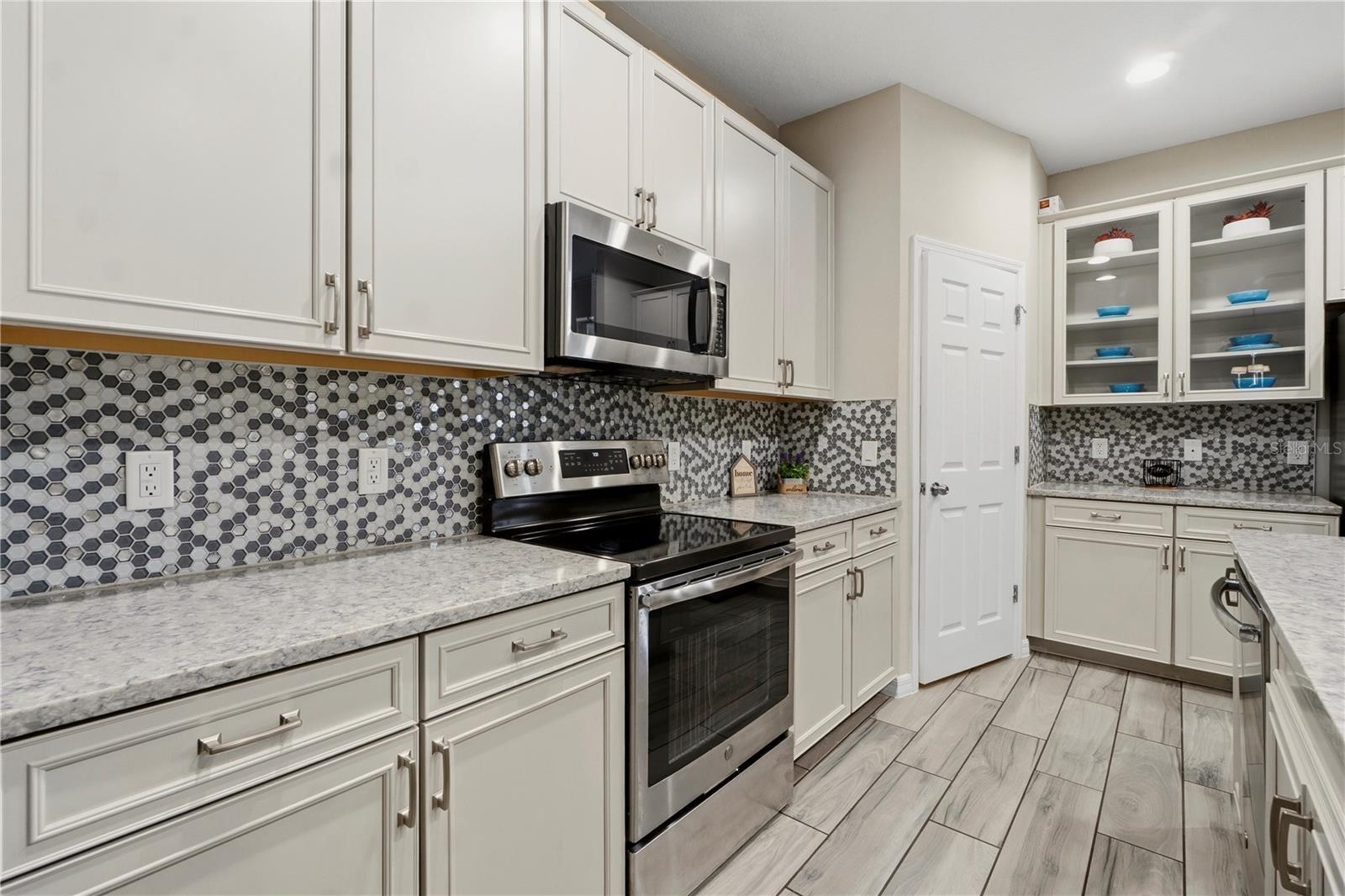 CHELSEA PK/WEST HAVEN - Residential