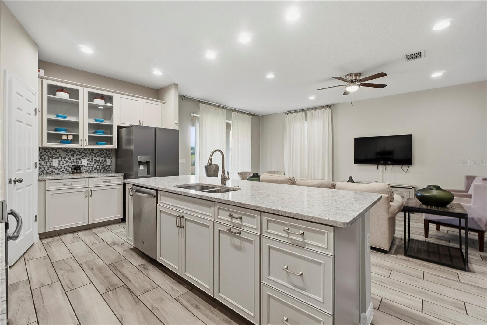 CHELSEA PK/WEST HAVEN - Residential