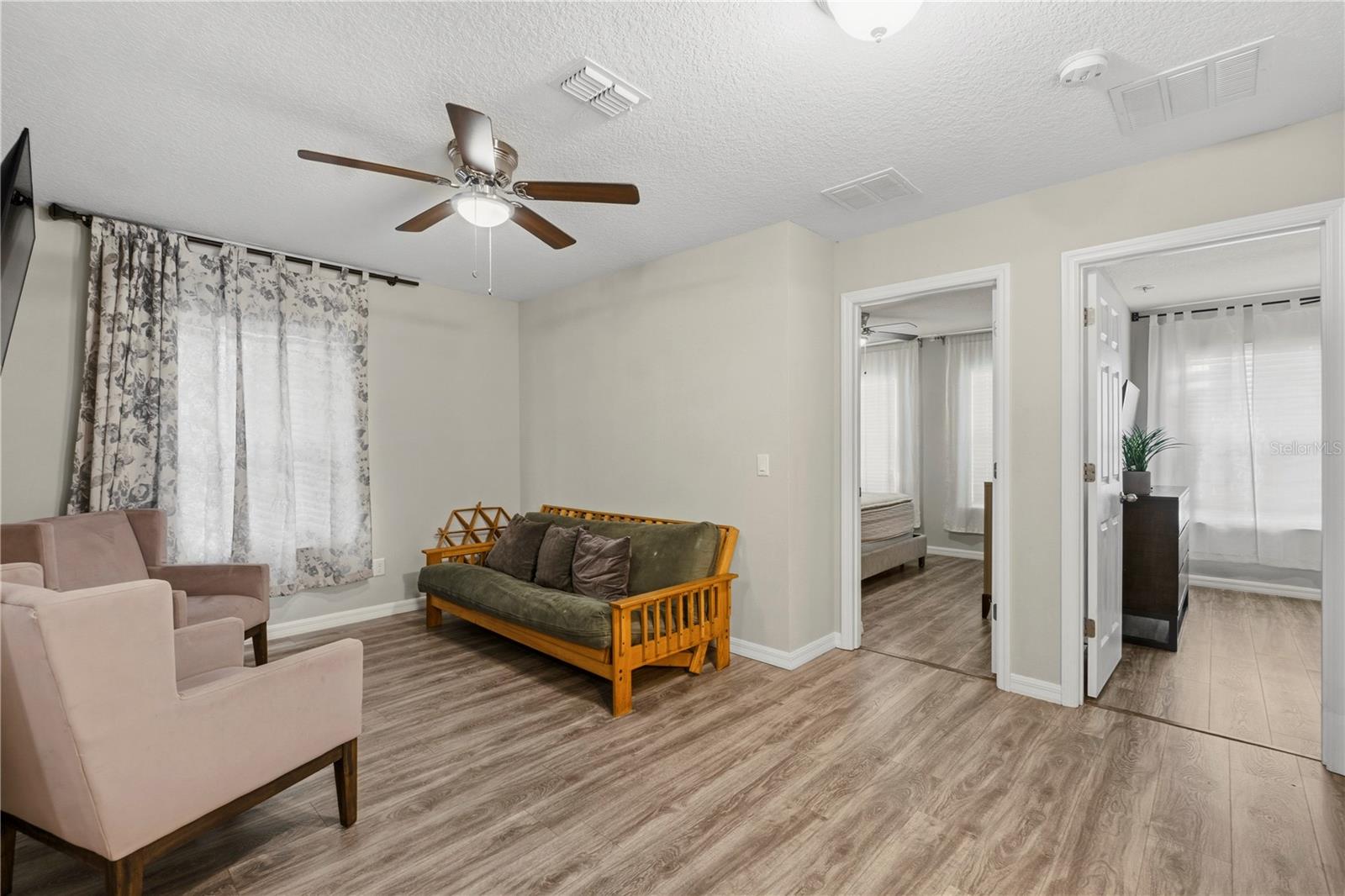 CHELSEA PK/WEST HAVEN - Residential