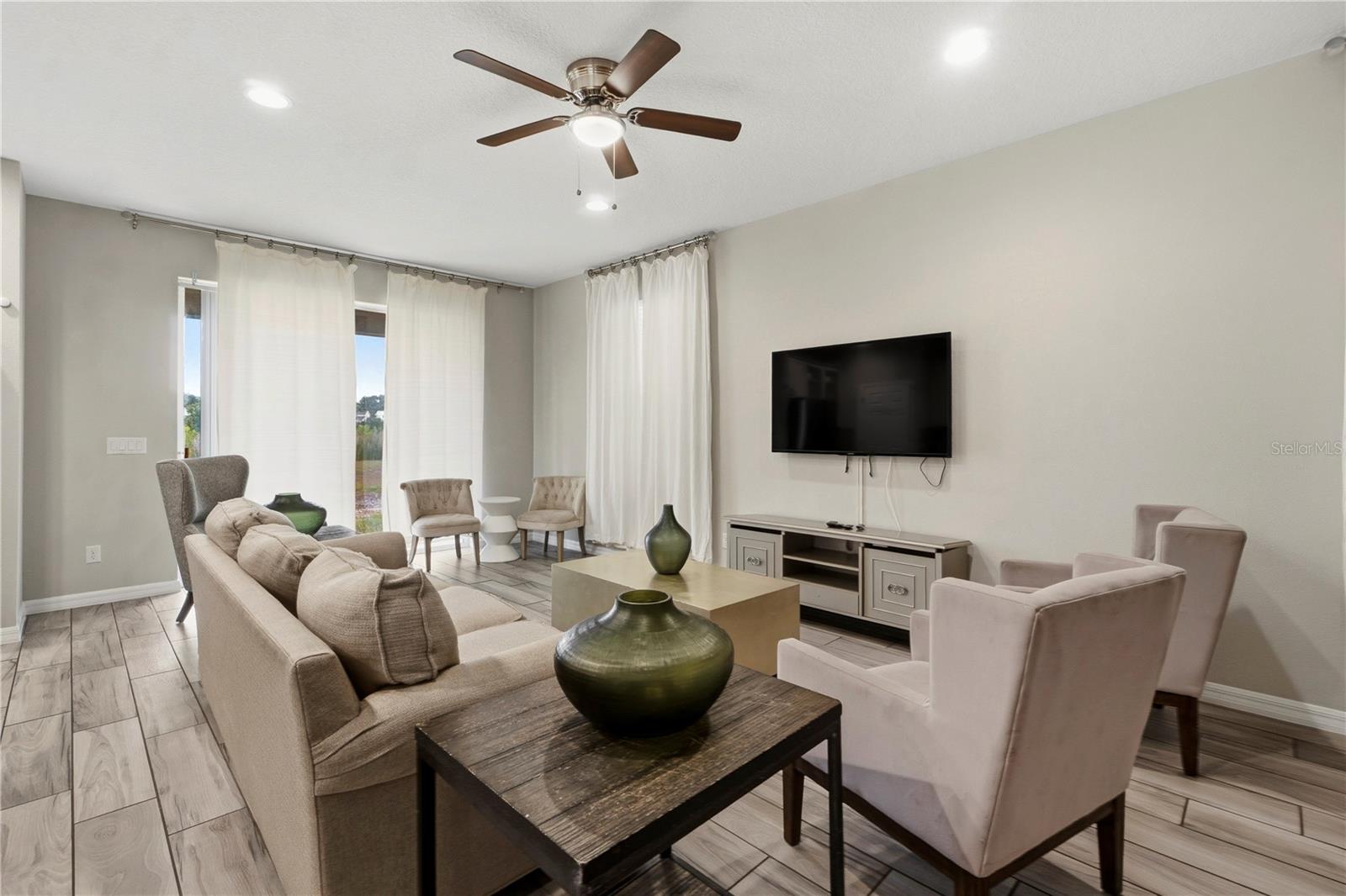 CHELSEA PK/WEST HAVEN - Residential