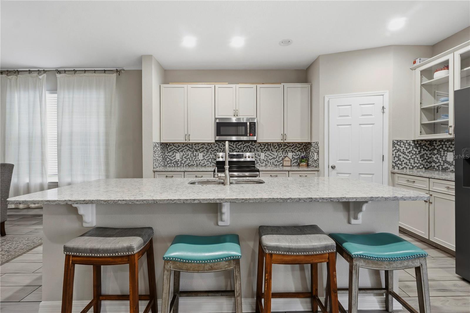 CHELSEA PK/WEST HAVEN - Residential