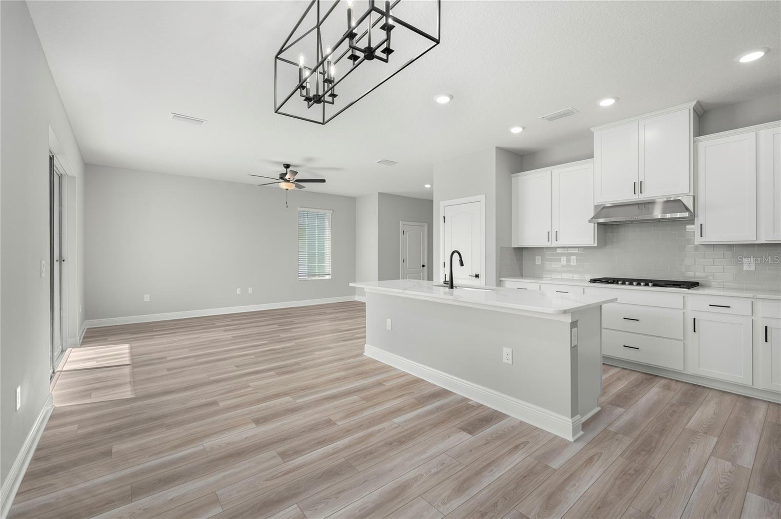 REUNION VILLAGE PHASE 4 - Residential