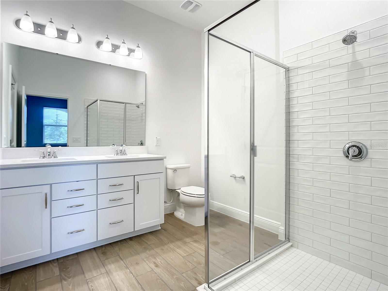 RIVINGTON PH 1A - Residential Lease