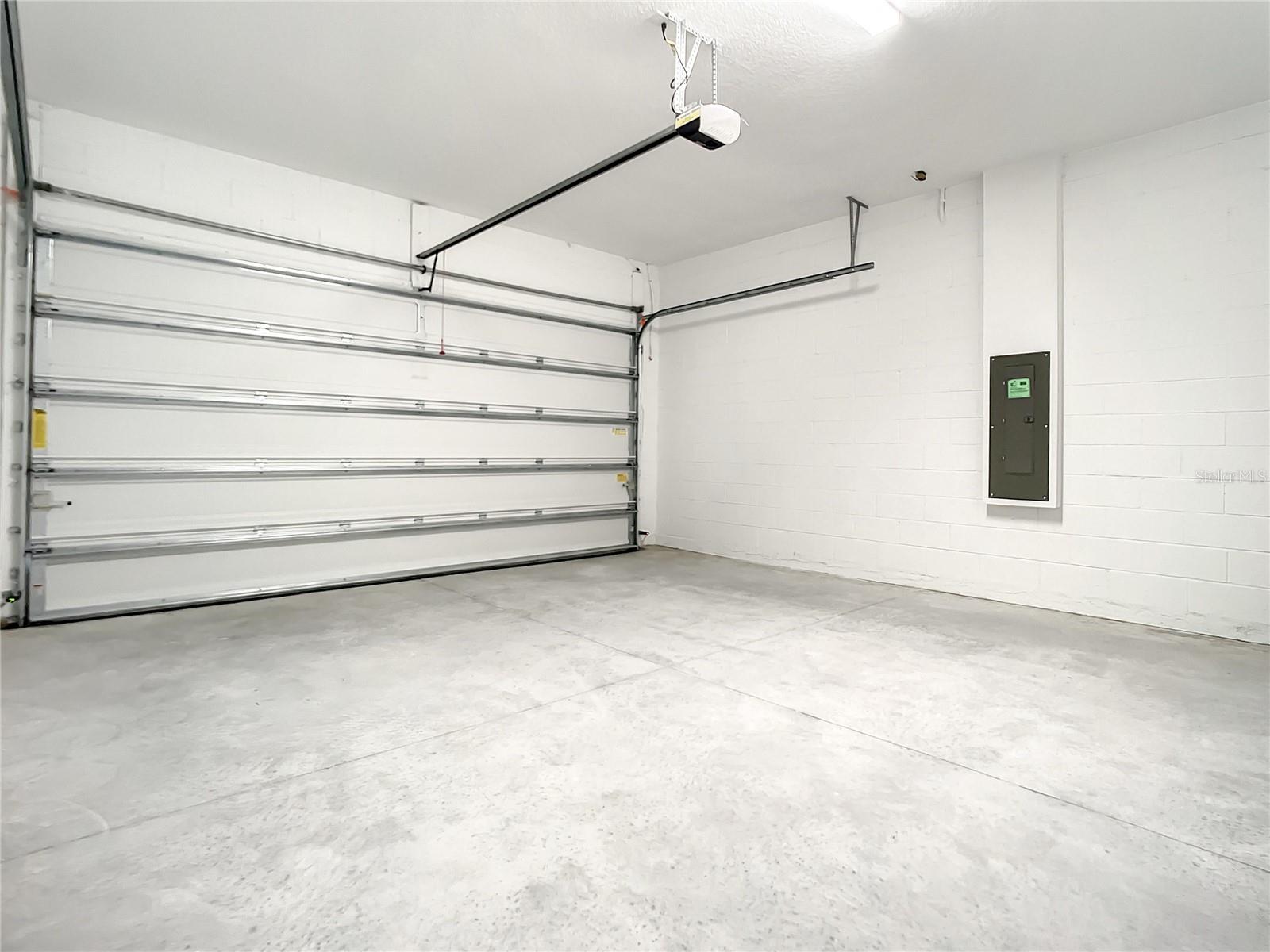 RIVINGTON PH 1A - Residential Lease