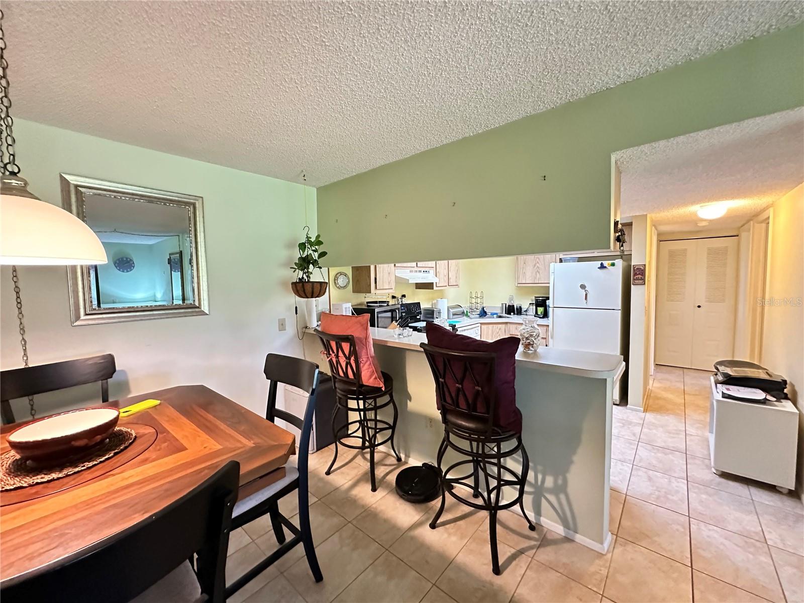 OAK FORREST - Residential