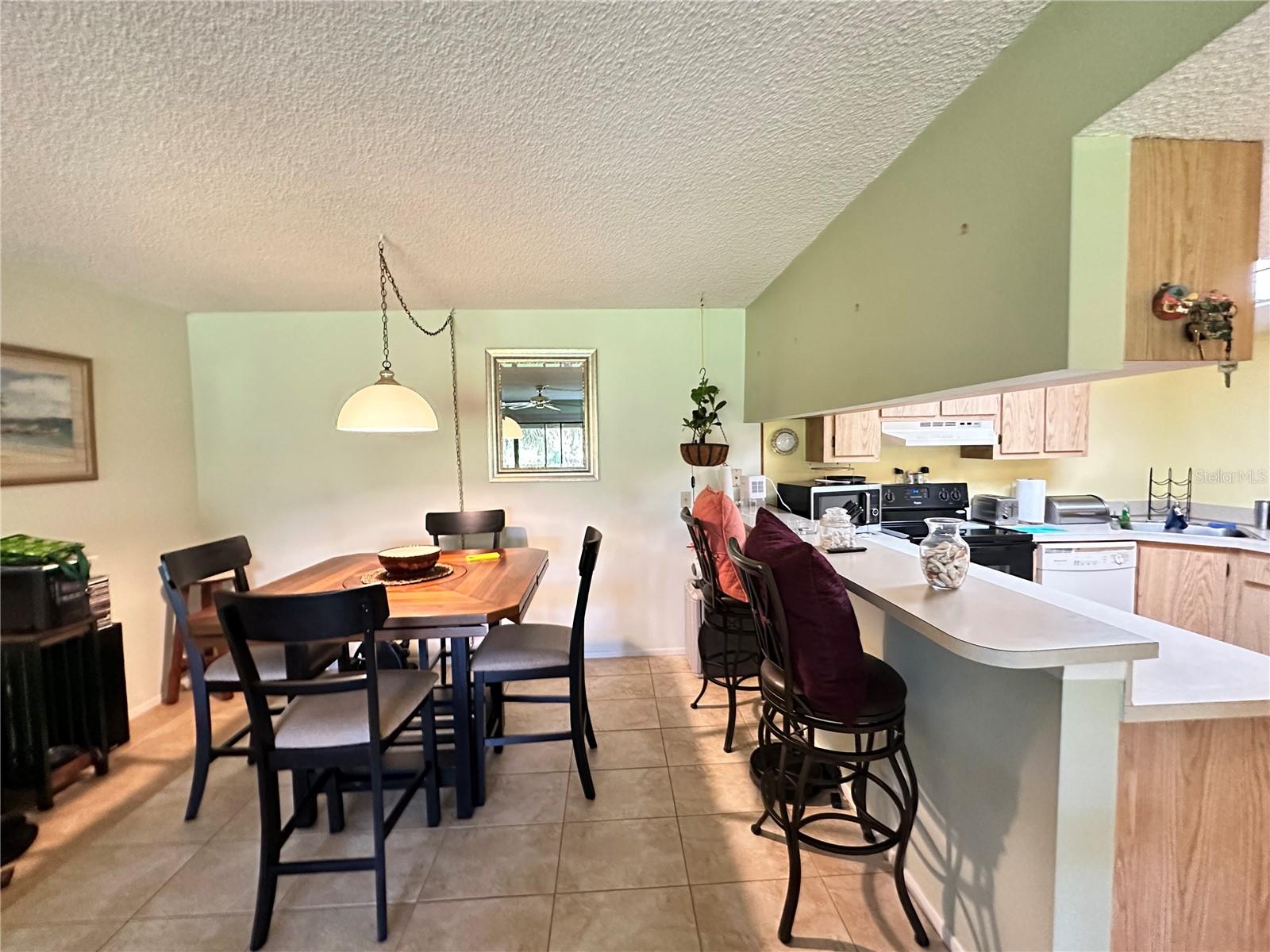 OAK FORREST - Residential