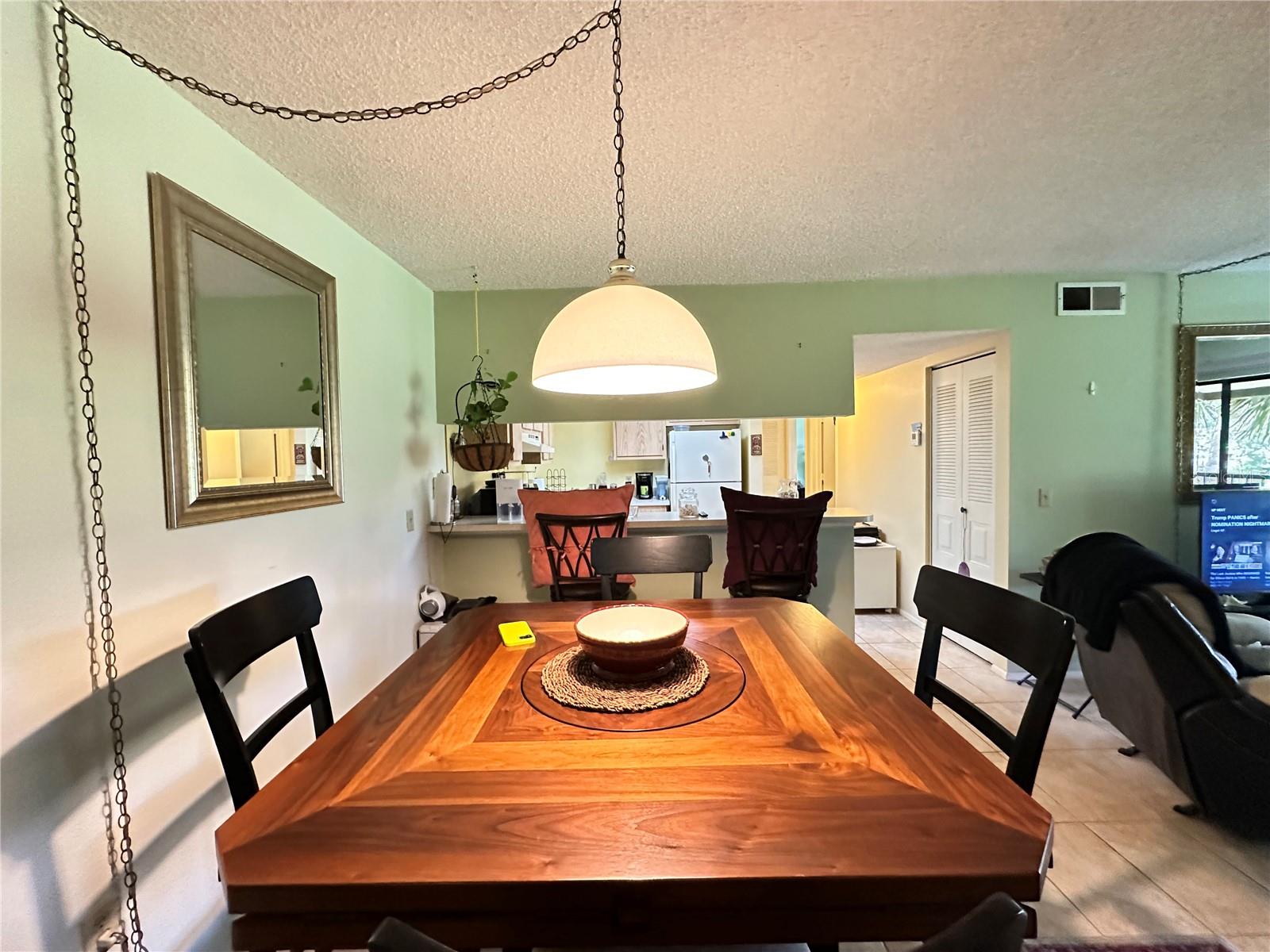 OAK FORREST - Residential