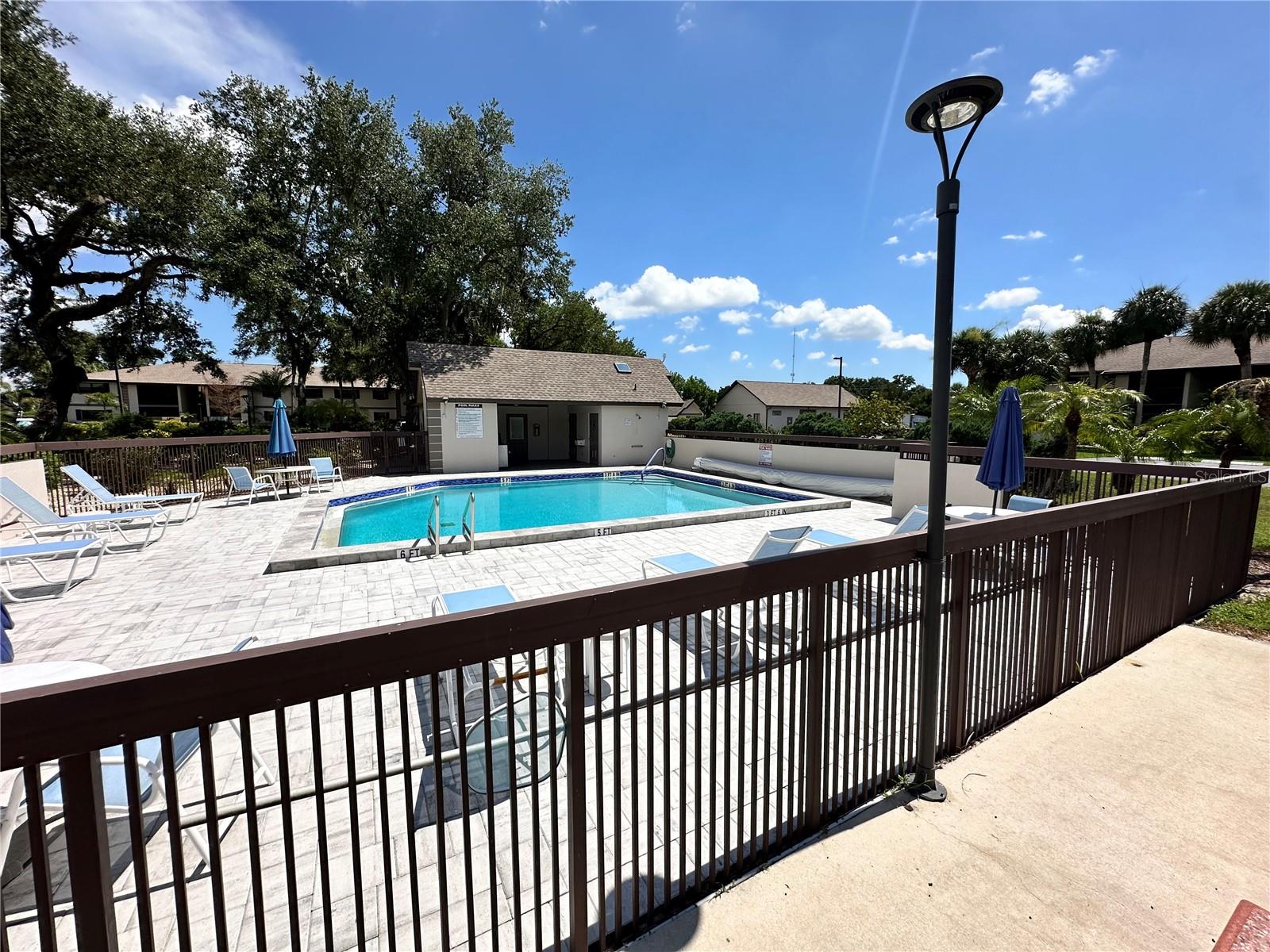 OAK FORREST - Residential