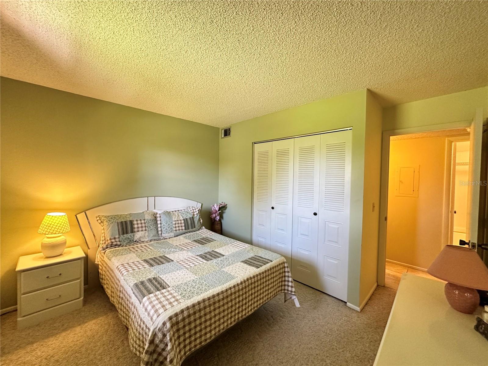OAK FORREST - Residential