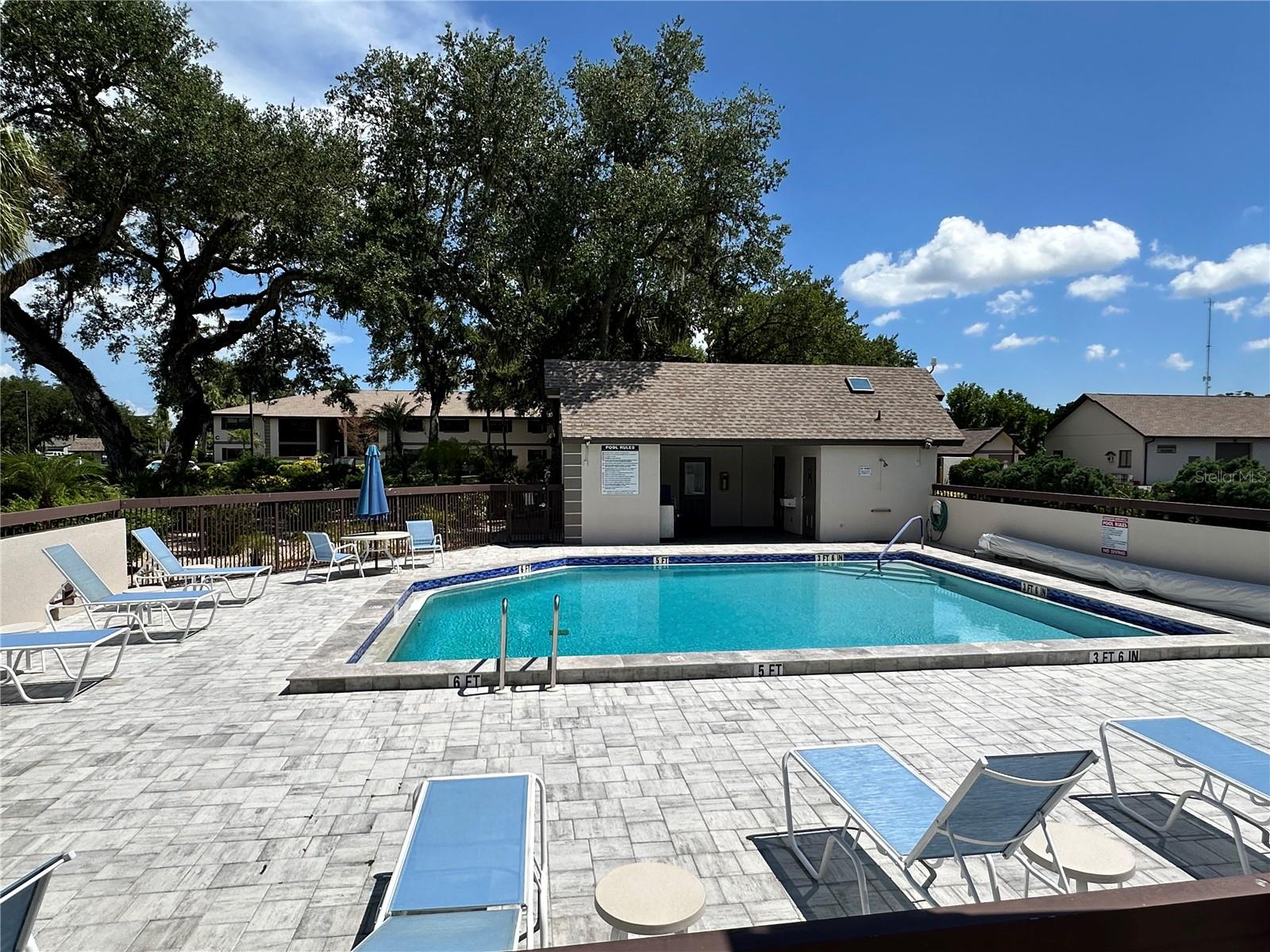 OAK FORREST - Residential