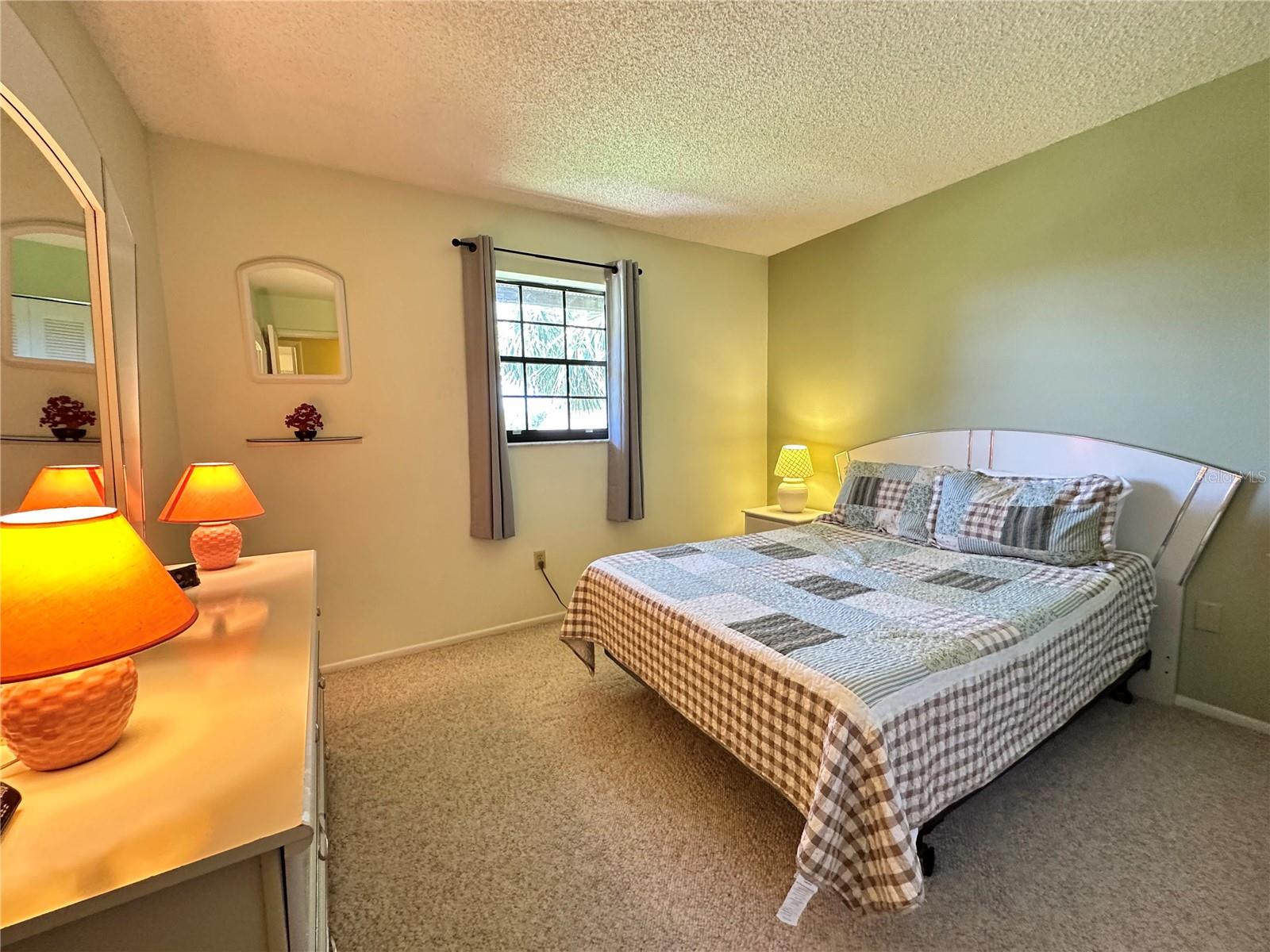 OAK FORREST - Residential