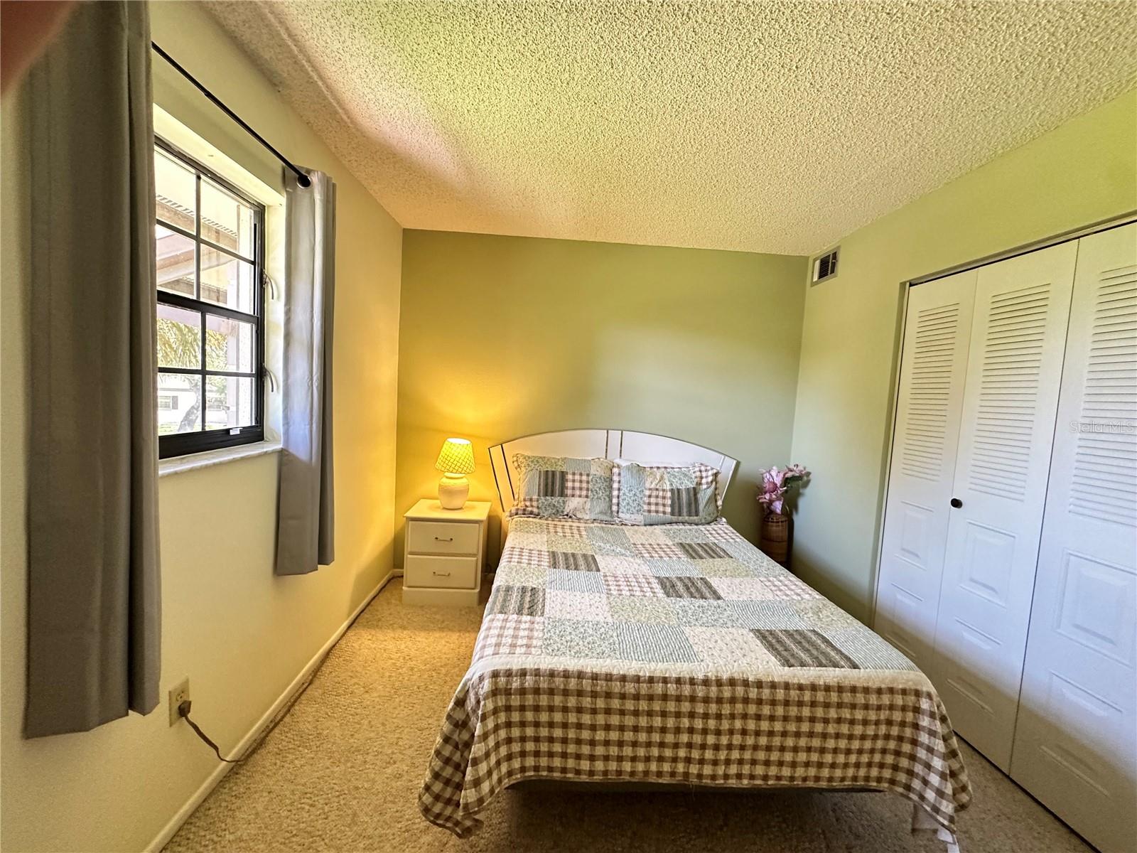 OAK FORREST - Residential