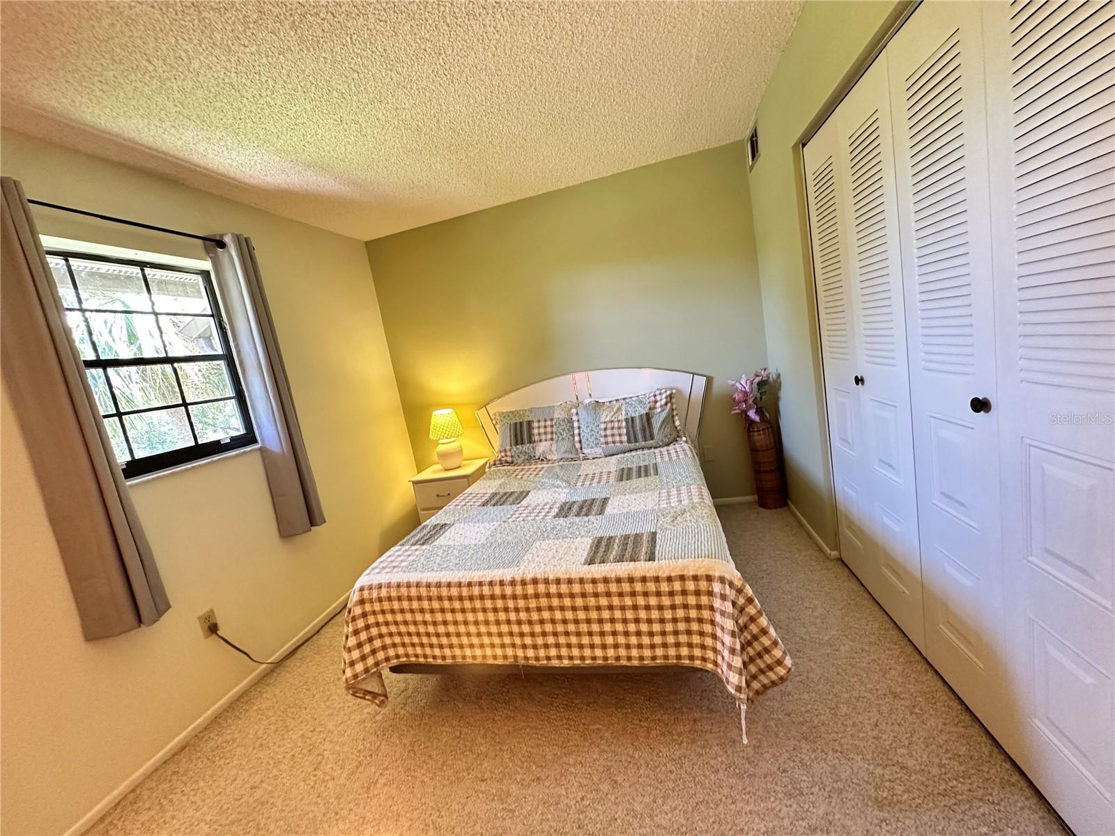 OAK FORREST - Residential