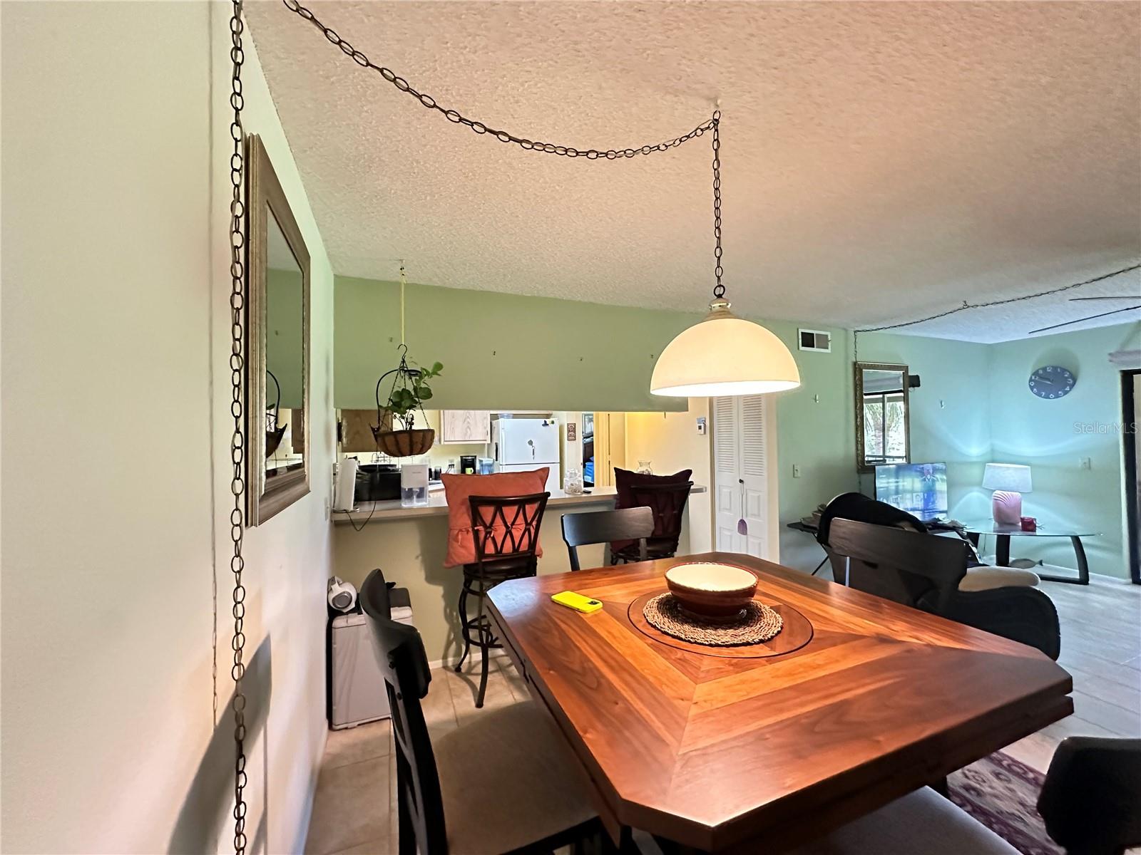 OAK FORREST - Residential